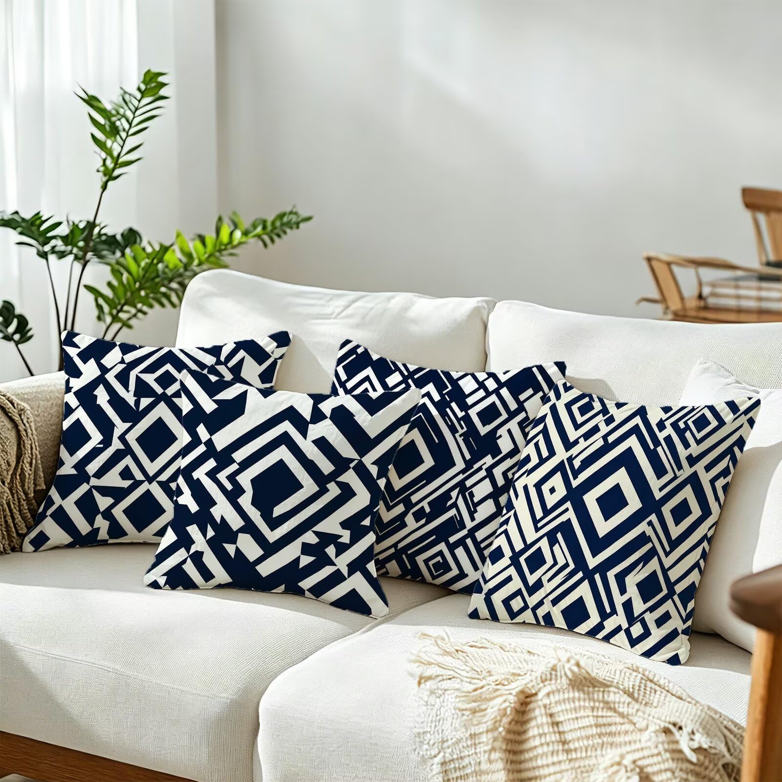 Niebieska poszewka na poduszkę 65 x 65 cm zestaw 4 poduszek outdoorowych
