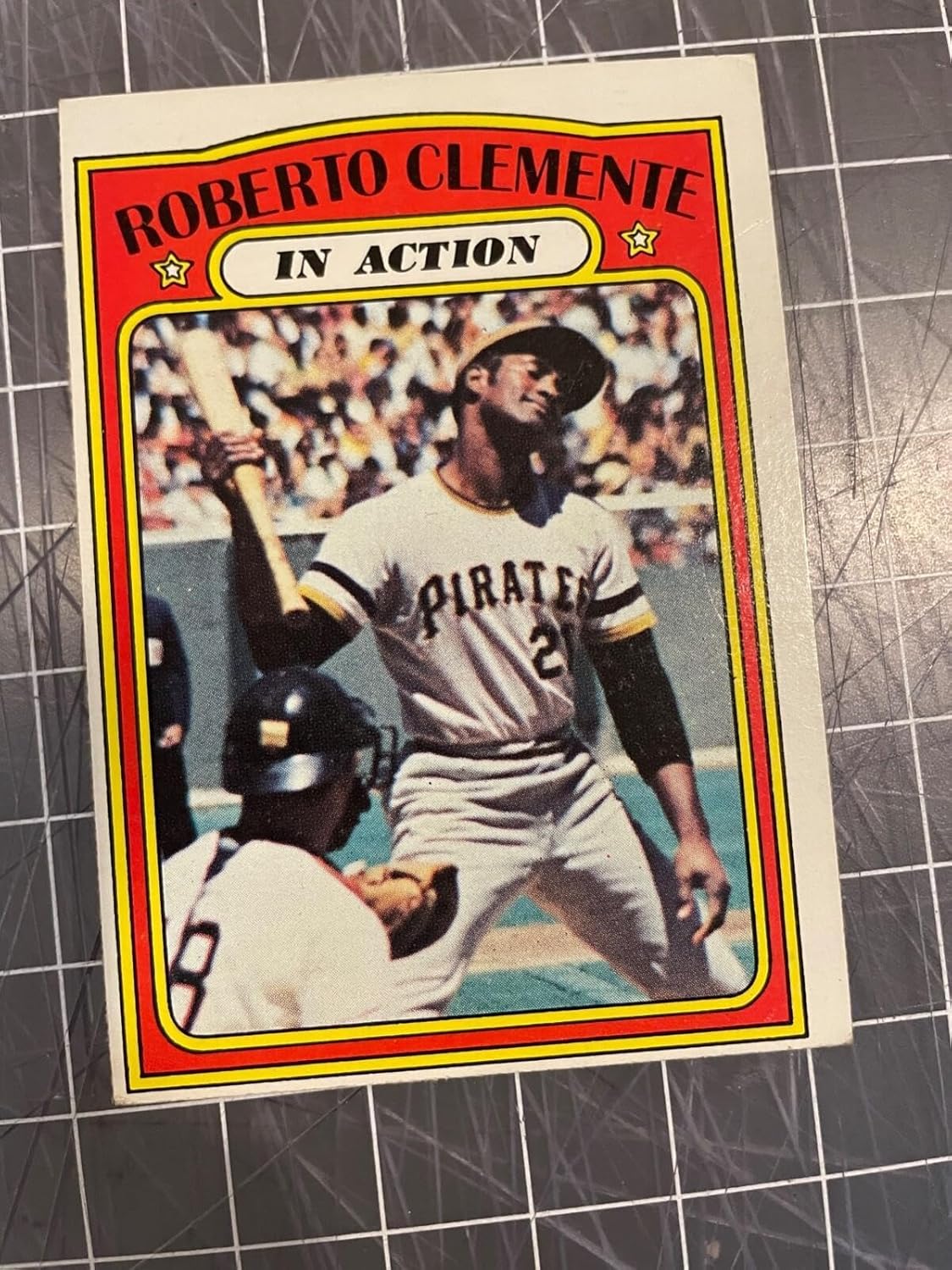 1972 Topps #310 Roberto Clemente Pittsburgh Pirates In Action Baseball Card Nm - Slabbed Baseball Cards