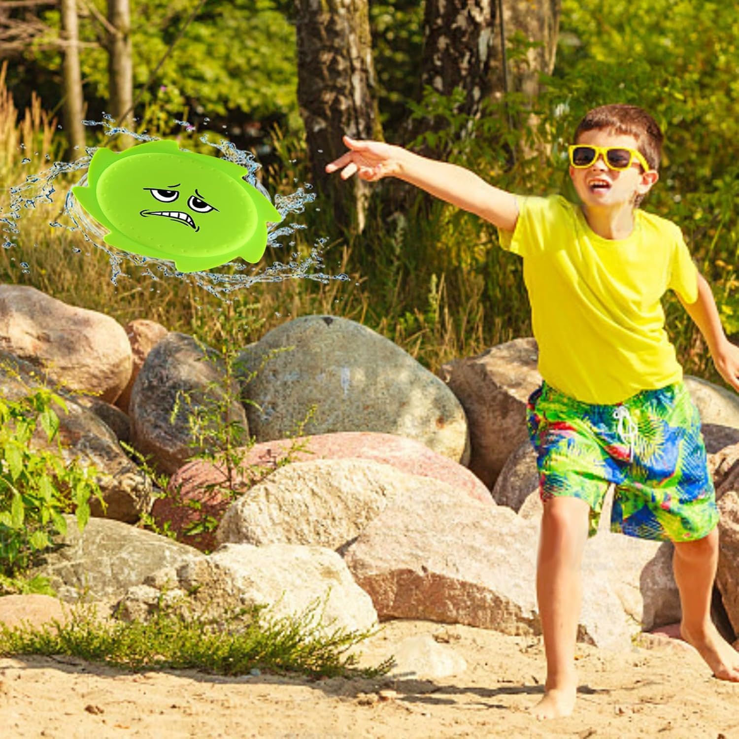 1 Pcs Splash Water Flying Discs in Disc Water Toys with Portable Mesh Bag, Fun Pool, Beach Toys & Games for Kids and Toddler Bright Colors Random 1