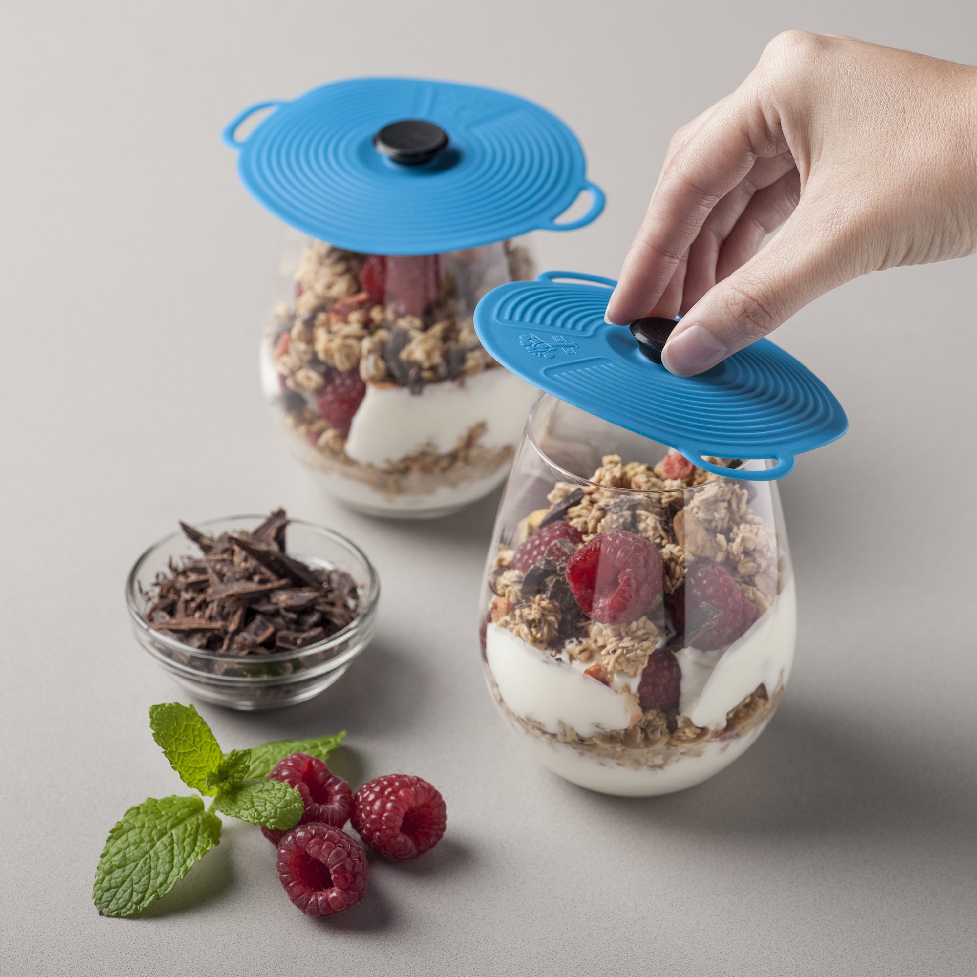 Coperchio Universale In Silicone Zeal, Ermetico A Ventosa, Riutilizzabile, Per Pentole E Ciotole, 23x28x2.5 Cm, Colore Crema, Adatto A Microonde E Freezer