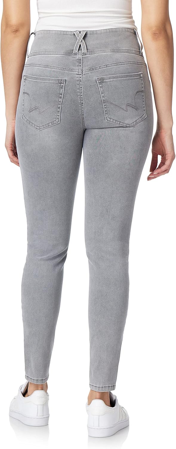 WallFlower Women’s Sassy Skinny High-Rise Insta Soft Juniors Jeans (Standard and Plus)