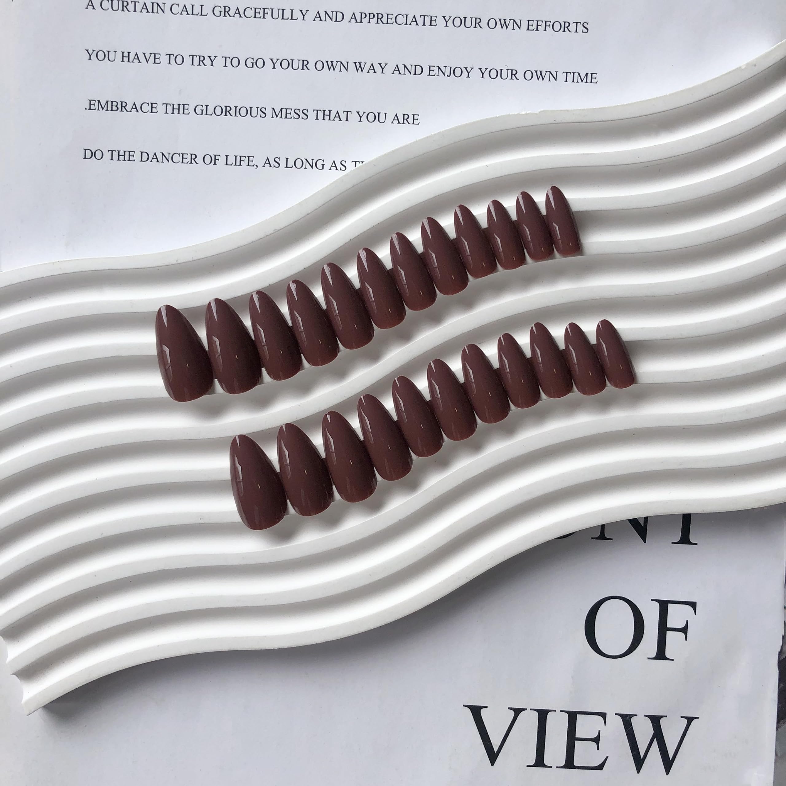 SXVME Brown False Nails Medium, Acrylic Press on Nails Almond - Image 4