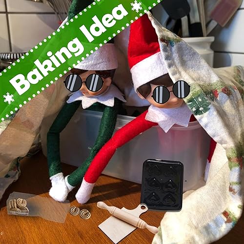 Miniatura 5 de AMETUS Accesorios de elfo de Navidad, mini kits de panadero de elfos, 2 juegos de delantales y sombreros, 9 mini galletas, para decoración ideal de