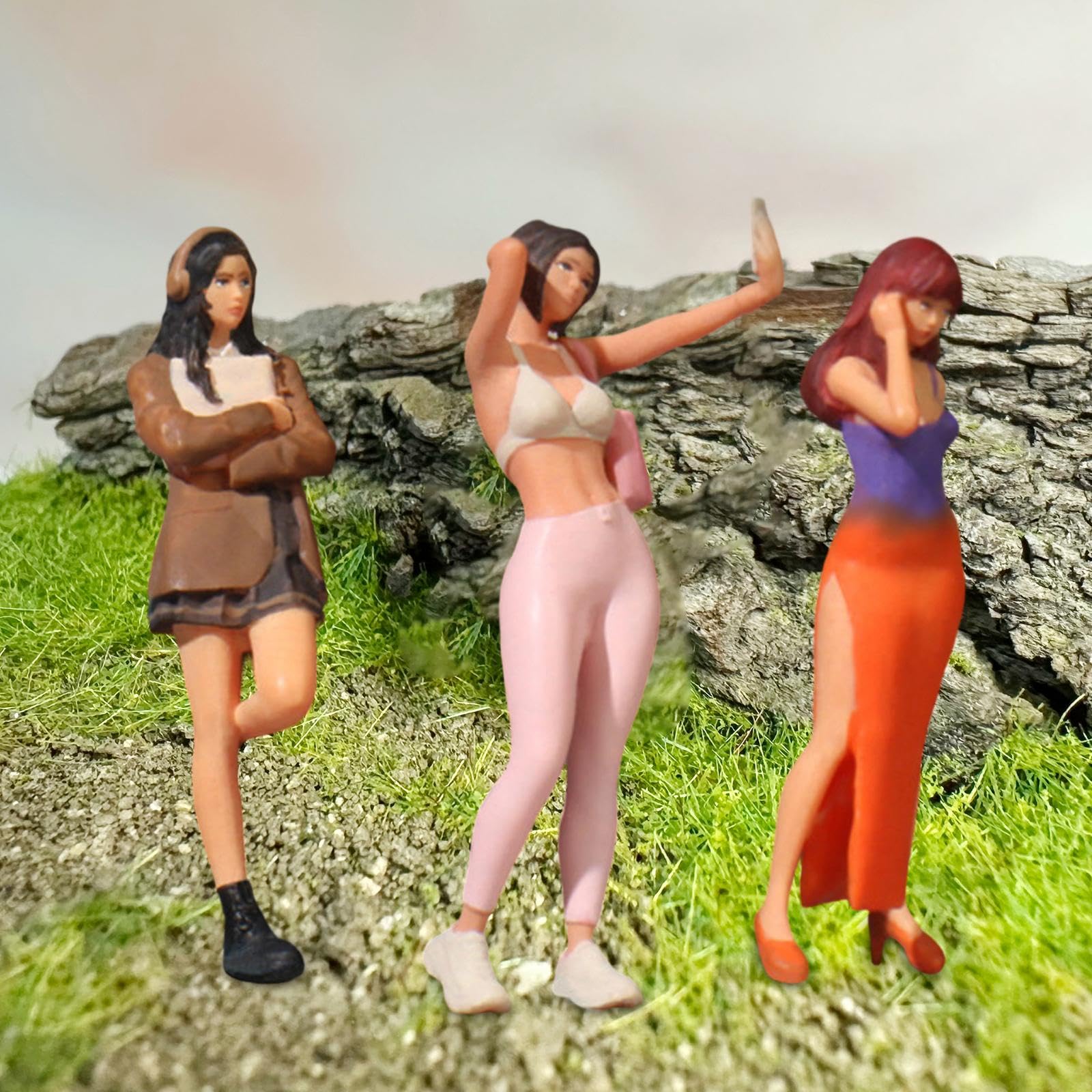 Qianly Set di 3 Statuine Femminili in 1/64 per Diorami E Accessori in Miniatura, Style B