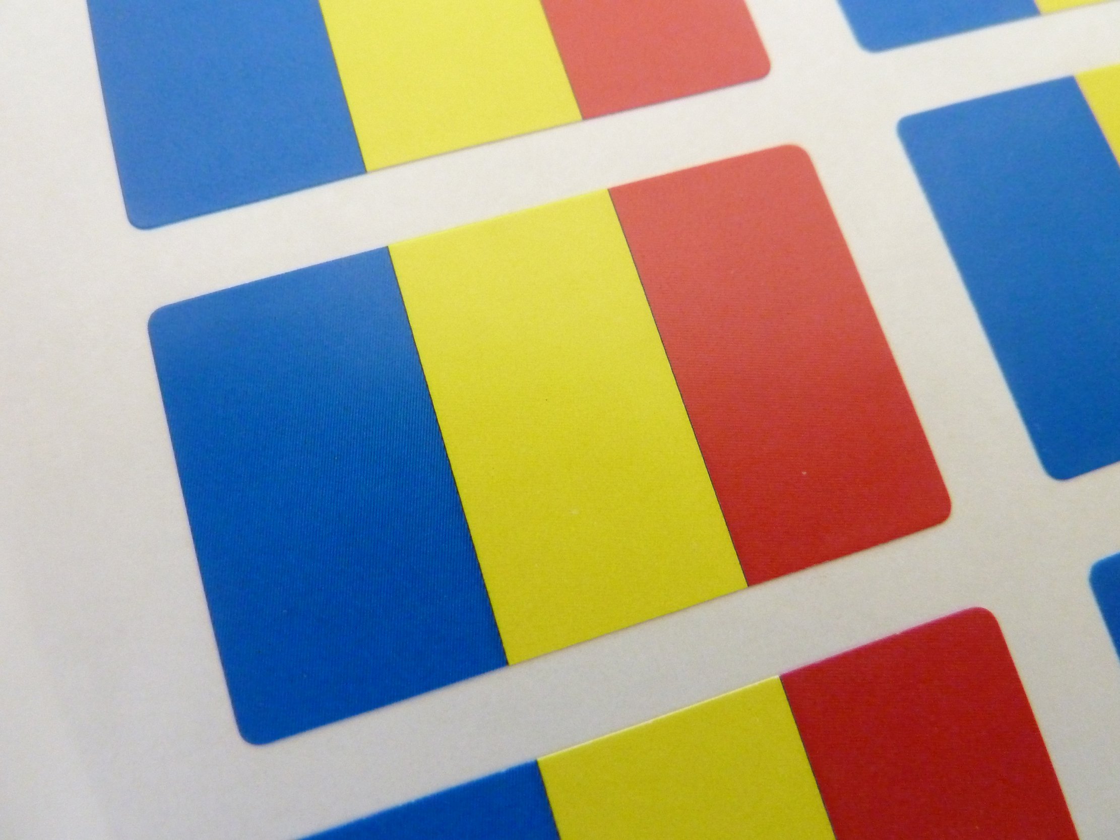 Mini-Aufkleber Rumänische Flagge – 33x20 Mm, 12 Stück – Selbstklebend Für Ordner, Geschenke & Mehr