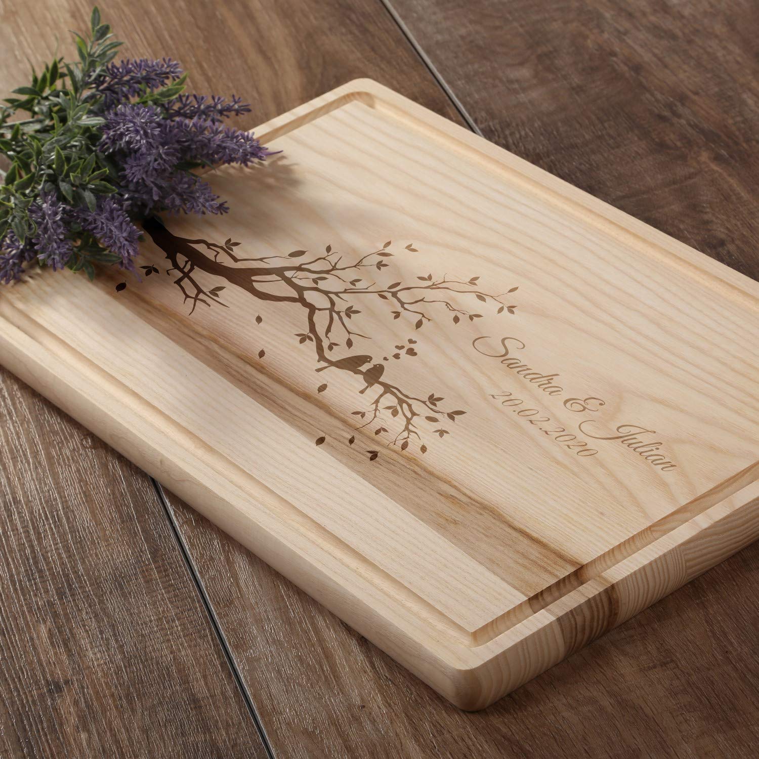 FORYOU24 Holz Schneidebrett hell mit Gravur Motiv 11 - personalisiert mit Wunsch-Namen Küchenbrett graviert als Geschenkidee zur Hochzeit
