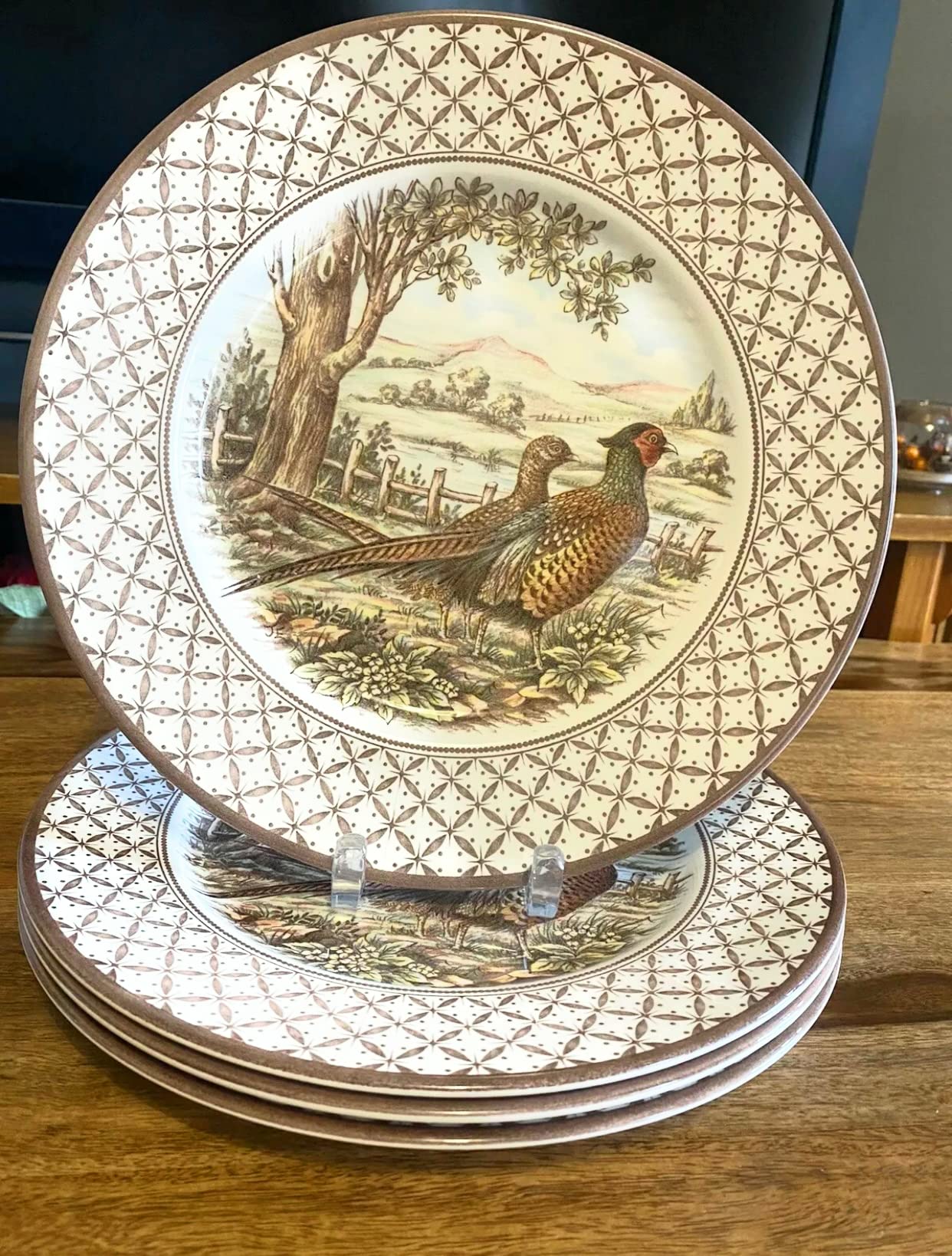 【Coalport】プレート　ディナープレート　4枚 Amazon.co.jp: 4のセット、The Victorian英語Potteryウッドランド