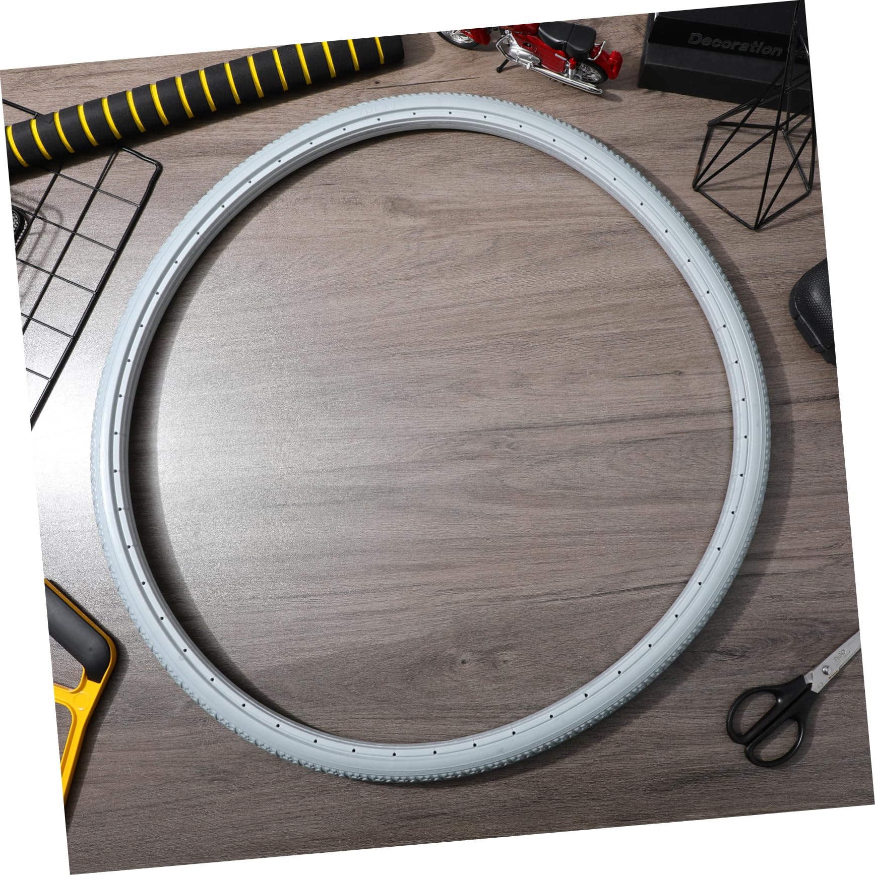 Elastischer Rollstuhlreifen aus Pu Ersatzteil für Rollstuhl Vollrad Ersatz ohne Aufpumpen Passend für 24 Zoll Robust und Langlebig | Ersatzreifen für Rollstuhlräder, Solides Design mit Pu Ausführung, Langlebiges Zubehör für 24-zoll Räder