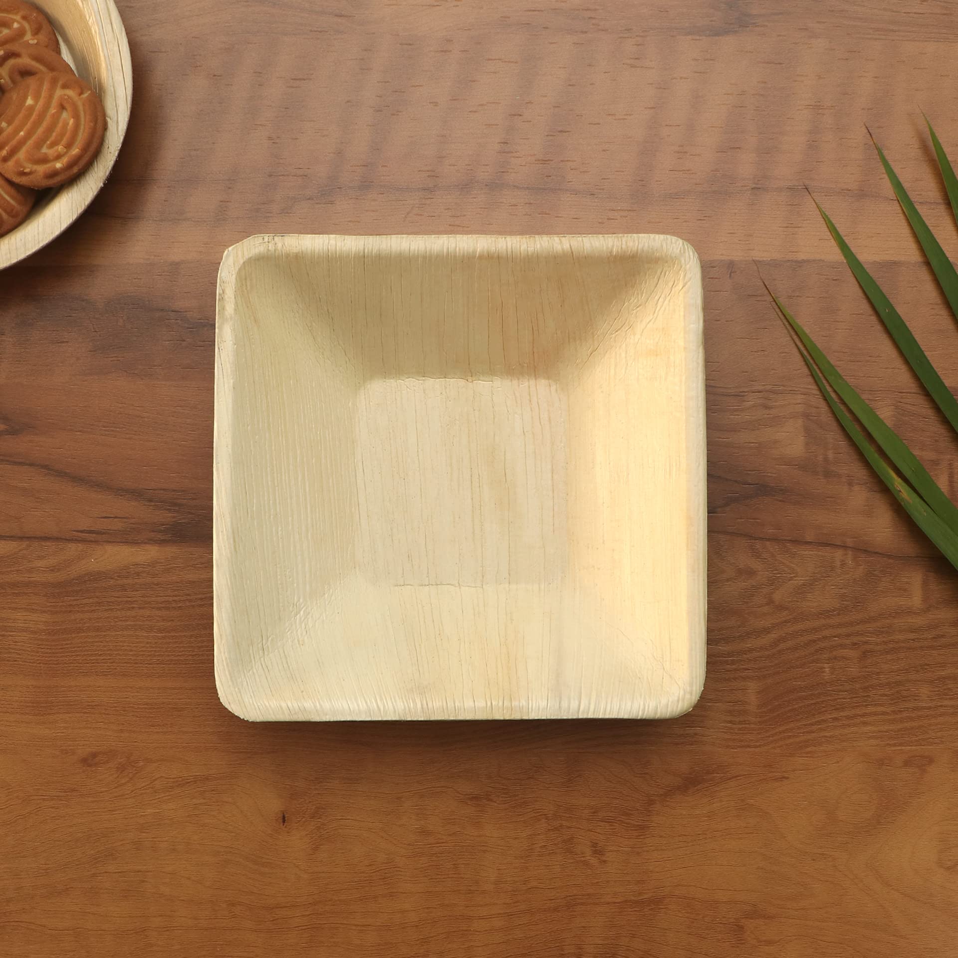 ECO Leaf 25 Disposable Palm Leaf Square Bowls 7" (18cm), 525ml (18oz), Compostable Soup, Dessert & Salad Bowls, Deep Square - Image 3