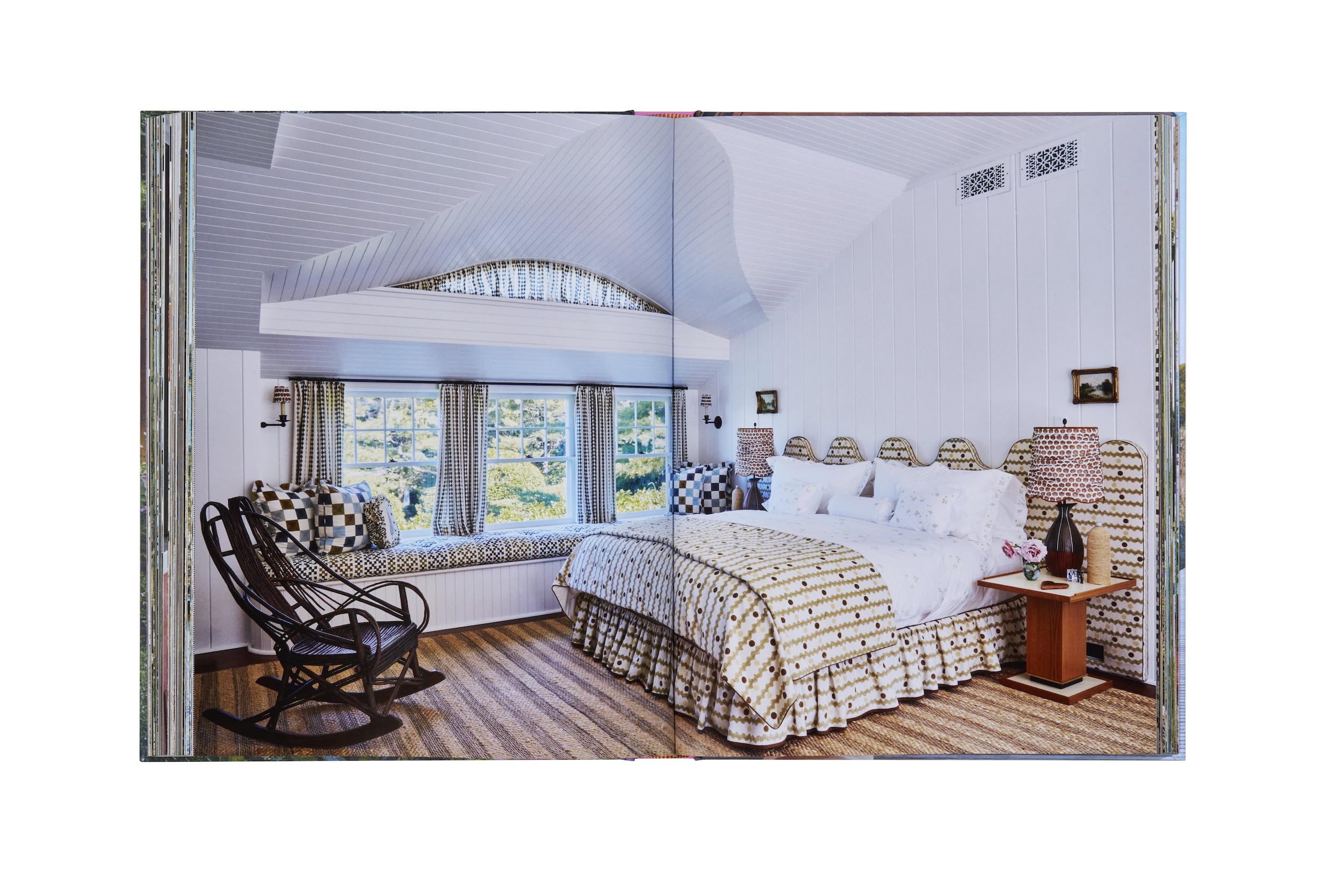 Inside the Hamptons (The Inside Series)