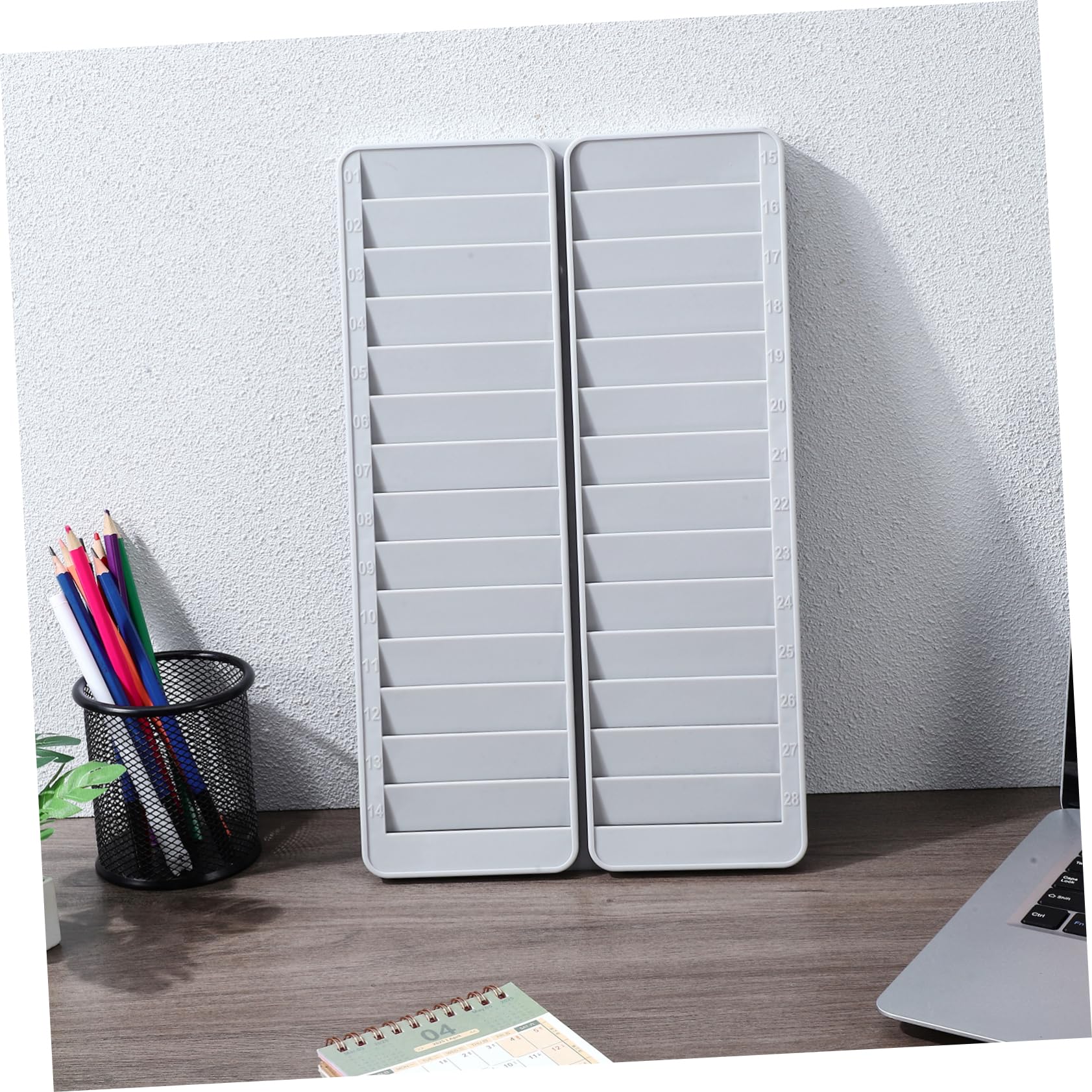 DOITOOL 2 Stück Fach Kartenhalter Wandhalterung aus Robustem Material Praktischer Organizer für Zeitkarten Ausweise Hotel und Mitgliedskarten für Büro Lager Kindergarten und Zuhause
