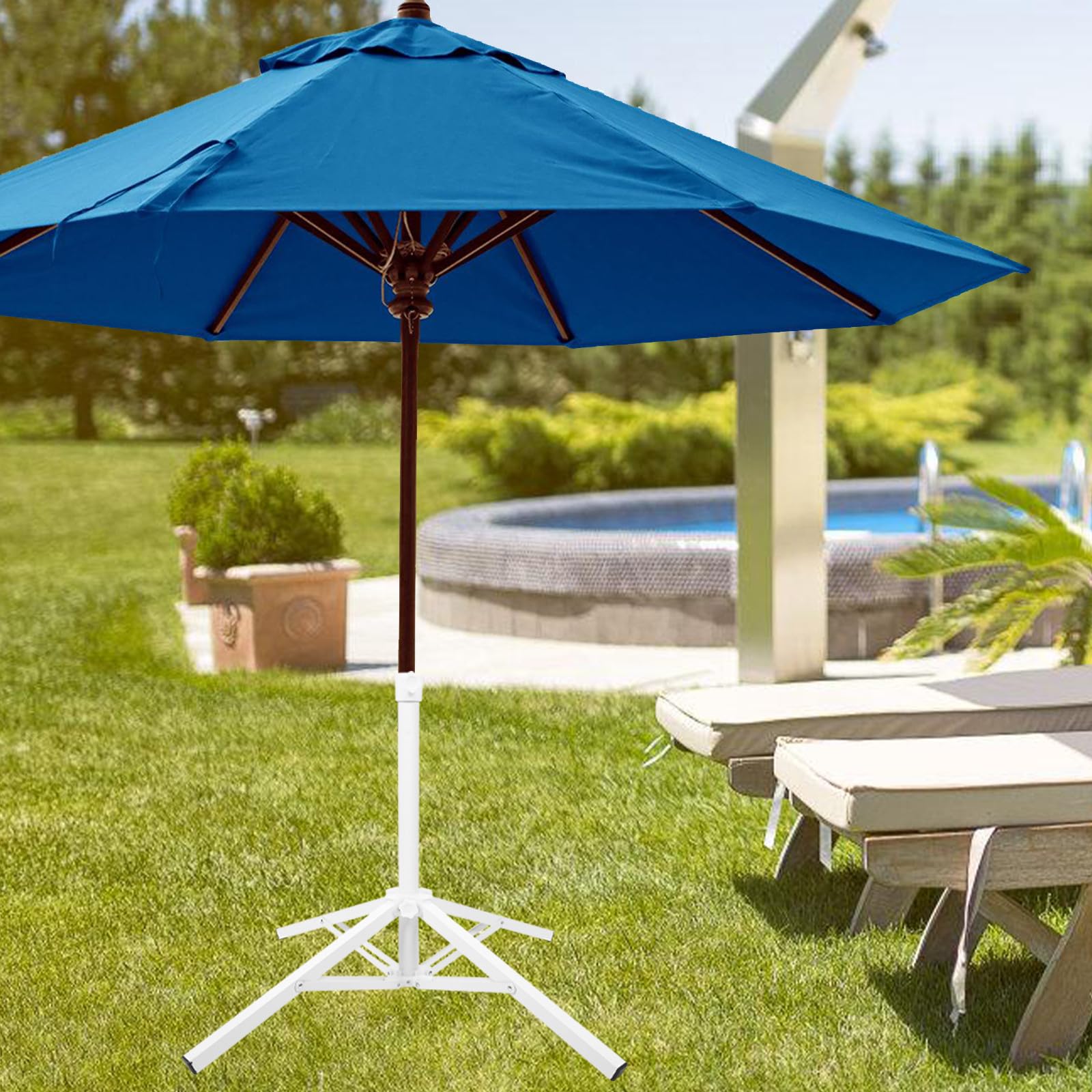 Faltbarer Sonnenschirmständer mit Vier Beinen aus Metall und Kunststoff Tragbarer Schirmständerfuß für Strand und Gartenschirme für Sommerstimmung im Garten