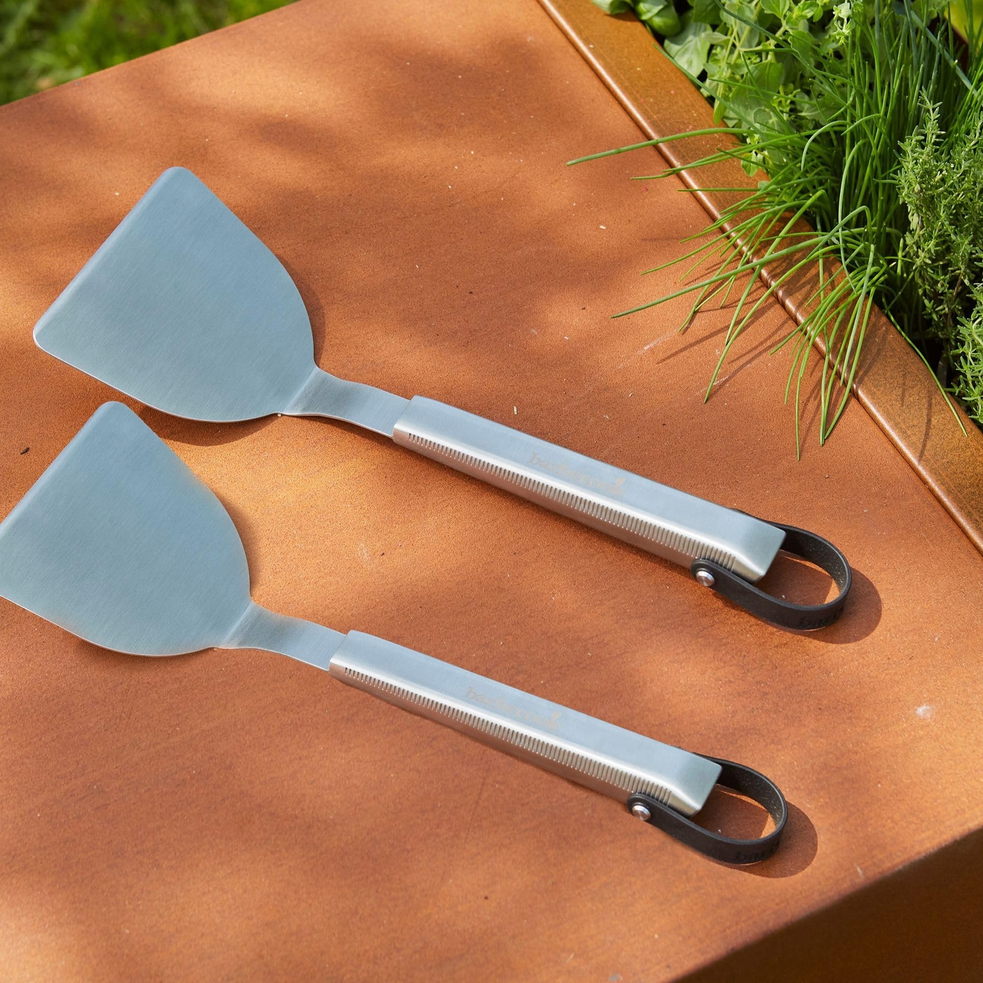 Barbecook Set de 2 espátulas Premium para Plancha, Utensilios para Plancha de Barbacoa, Acero Inoxidable, 33cm