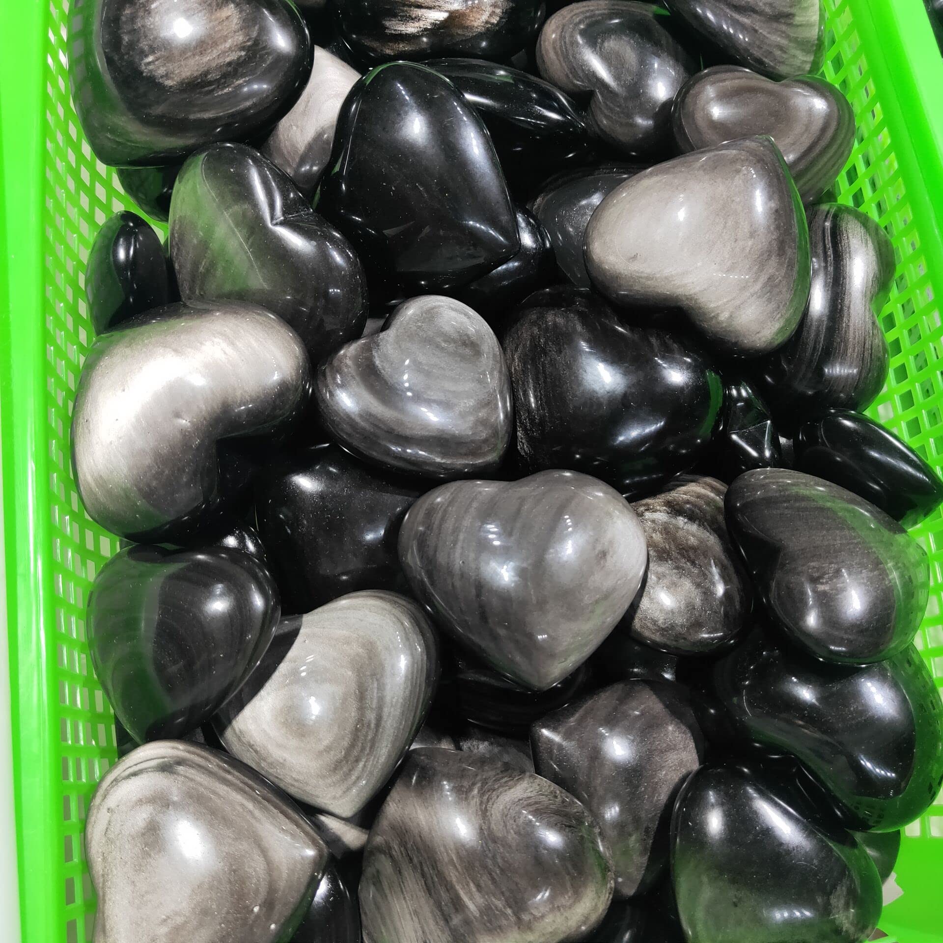 あ〜きゃん♬様　高品質　シルバーオブシディアン　大きめハート　握り石 あ〜きゃん♬様 高品質 シルバーオブシディアン 大きめハート 握り石 あ〜