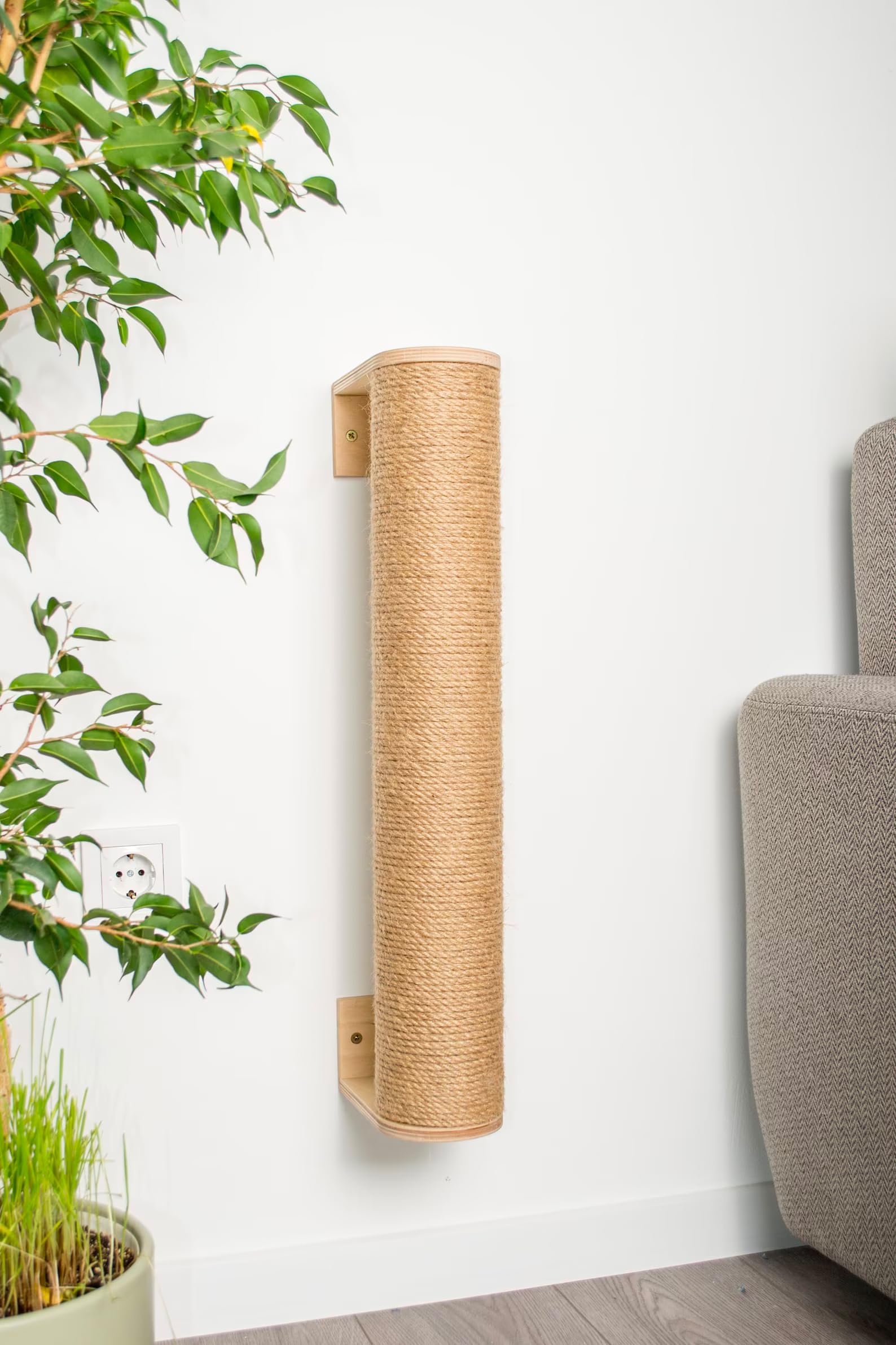 House of Meows VertiPlay Pawscape – Wall-Mounted Activity Pole/Sturdy/for All Types of Cats/Premium sisal Jute (2 Ft) (B0CWCRQ3DZ) Amazon Price History, Amazon Price Tracker