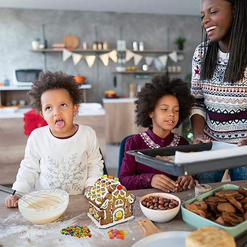 Miniatura 2 de Bee International - Kit de casa de jengibre comestible prefabricado, listo para construir, kit de decoración de galletas de Navidad, divertidas