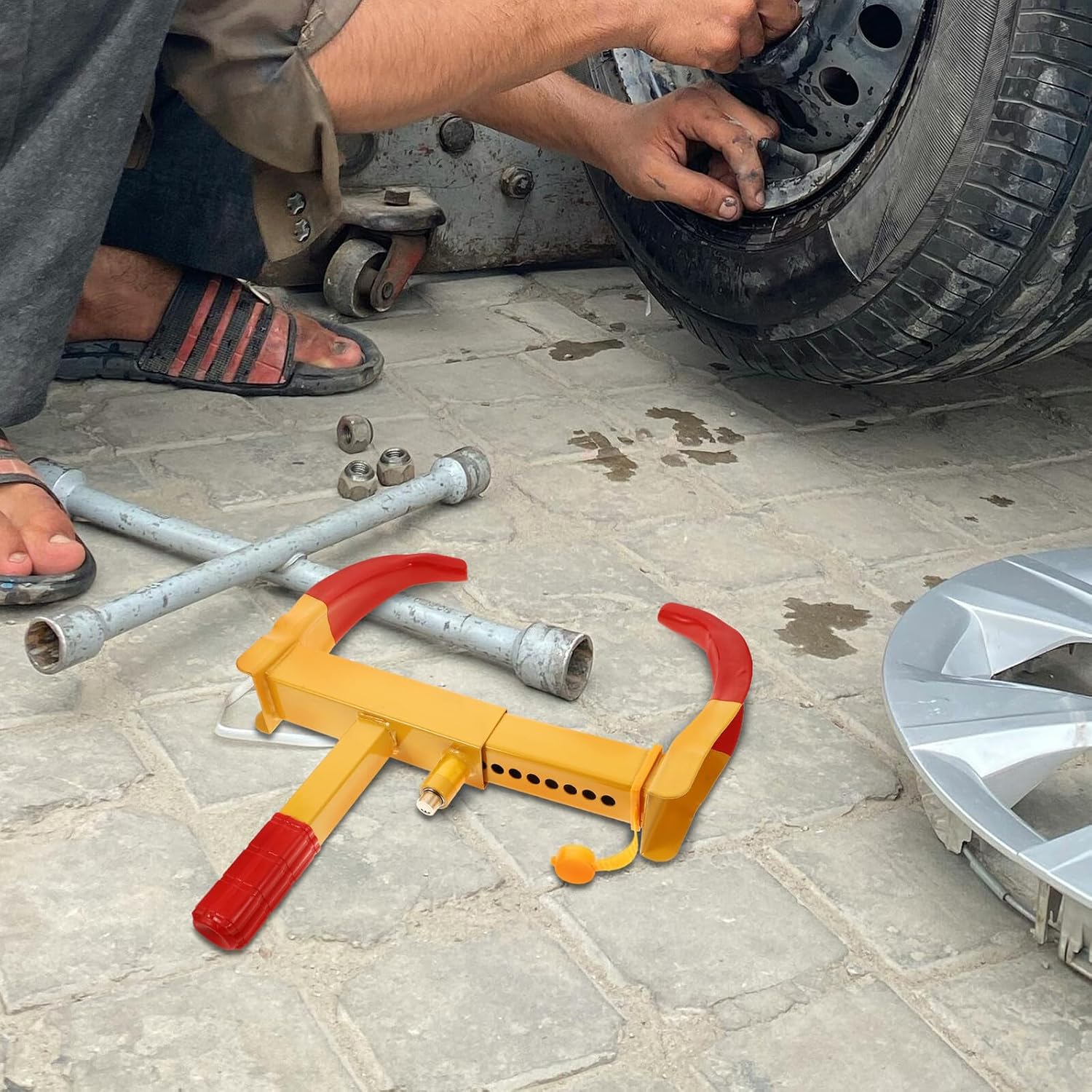 Heavy-Duty Wheel Lock Clamp for ATV Cars Trailers Motorcycles Sturdy Anti-Theft Security Device Portable and Easy to Use Golf Cart Wheel Lock