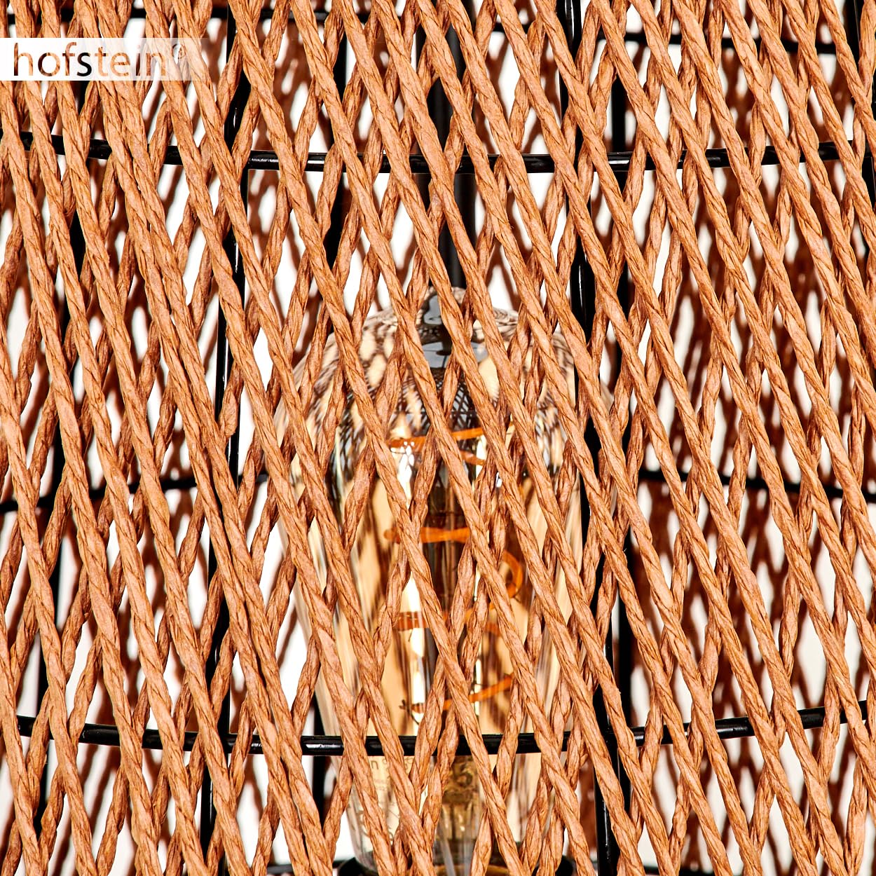 Stehleuchte Mulstrand, moderne Stehlampe aus Metall/Rattan in Schwarz/Natur, Leuchte im Boho-Design mit Schirm in Gitter-Optik, An-/Ausschalter am Kabel und Lichteffekt, 3 x E27, ohne Leuchtmittel