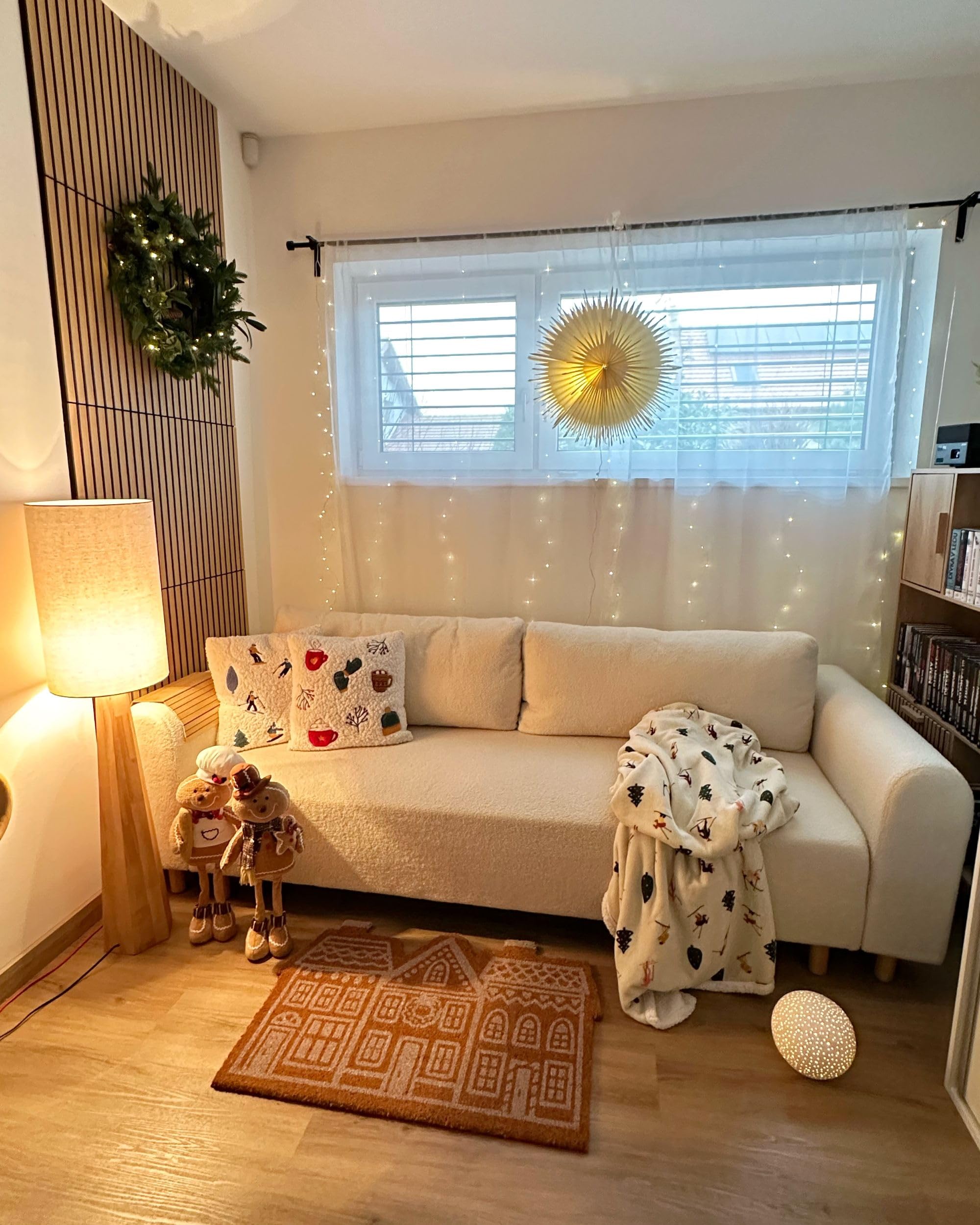 Beliani Paillasson de Bienvenue en Fibre de Coco 60 x 90 cm Motif Maison en Pain d'Épices de Noël Antidérapant Naturel Muhikap