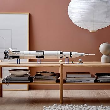 Amazon.com: LEGO 92176 Ideas NASA Apollo Saturn V Space