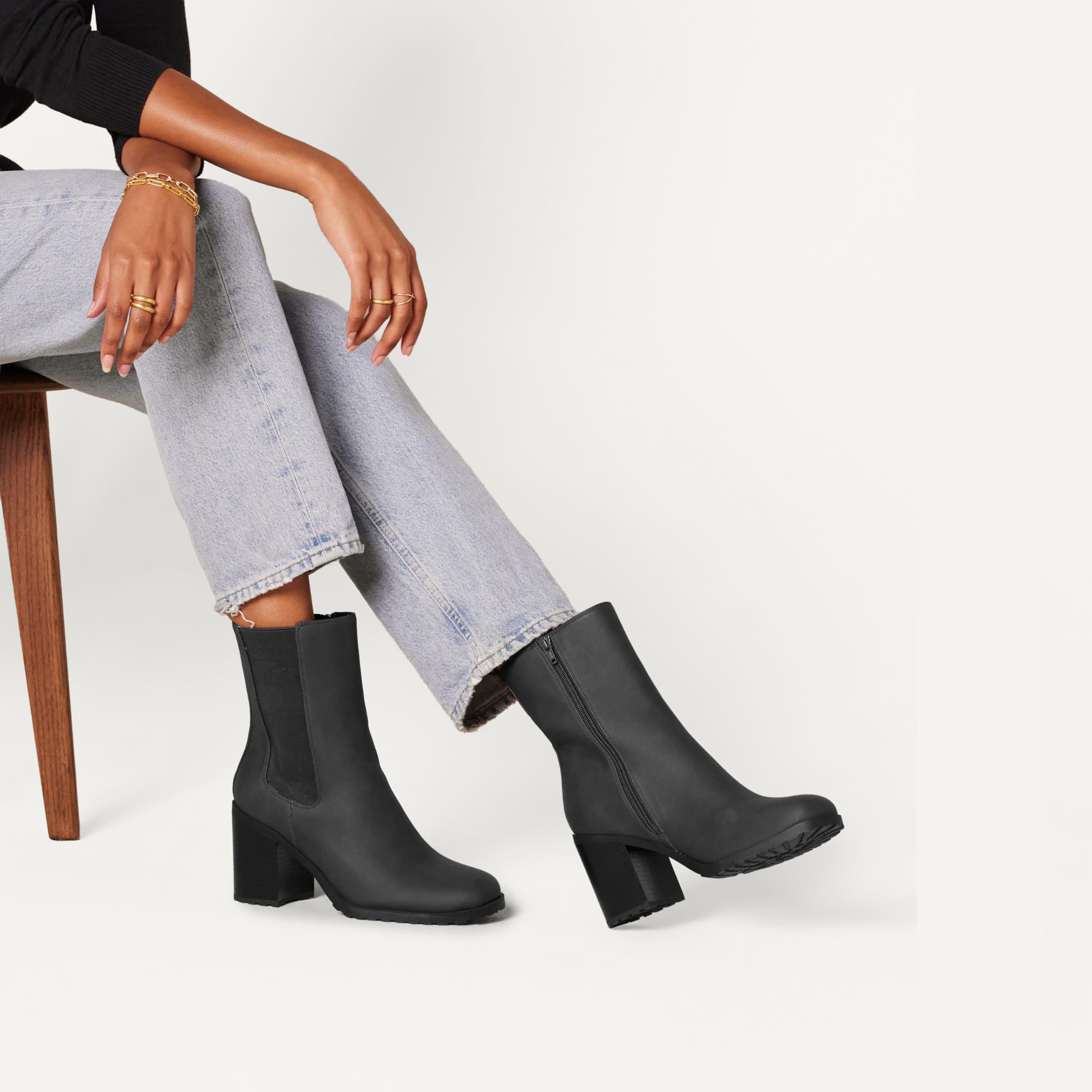 Amazon Essentials Damen Halbhohe Chelsea-Stiefel Absatz