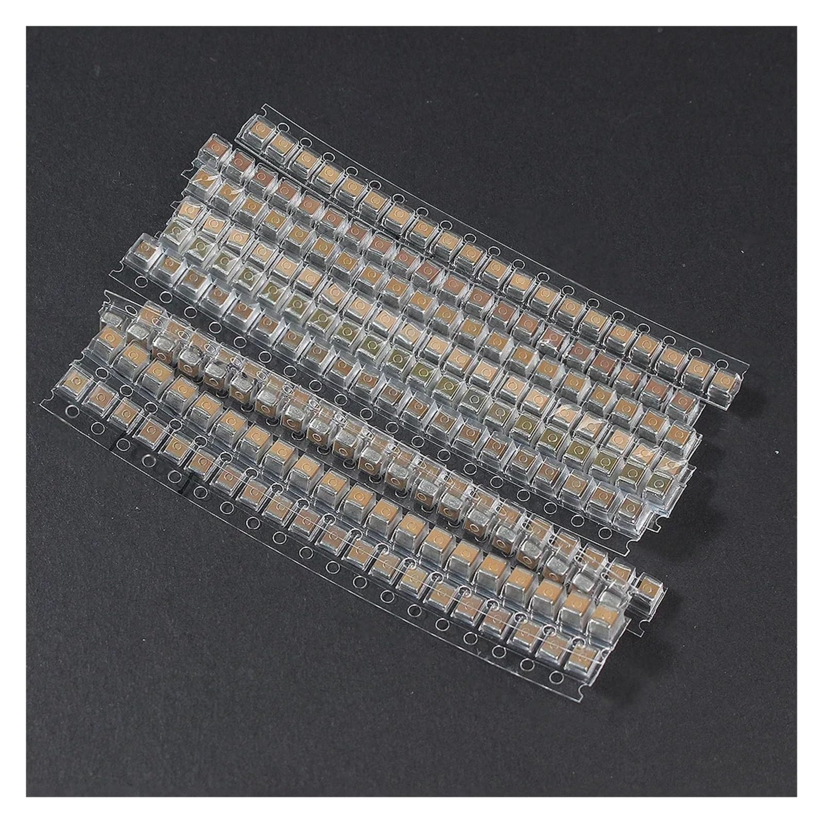 ICXLPMC 200PCS/Set 10 Kinds 1210 Capacitor 0.1UF ~ 100UF 1210 SMD Assorted Set 0.1UF 0.47UF 0.68UF 1UF Electrolytic capacitors