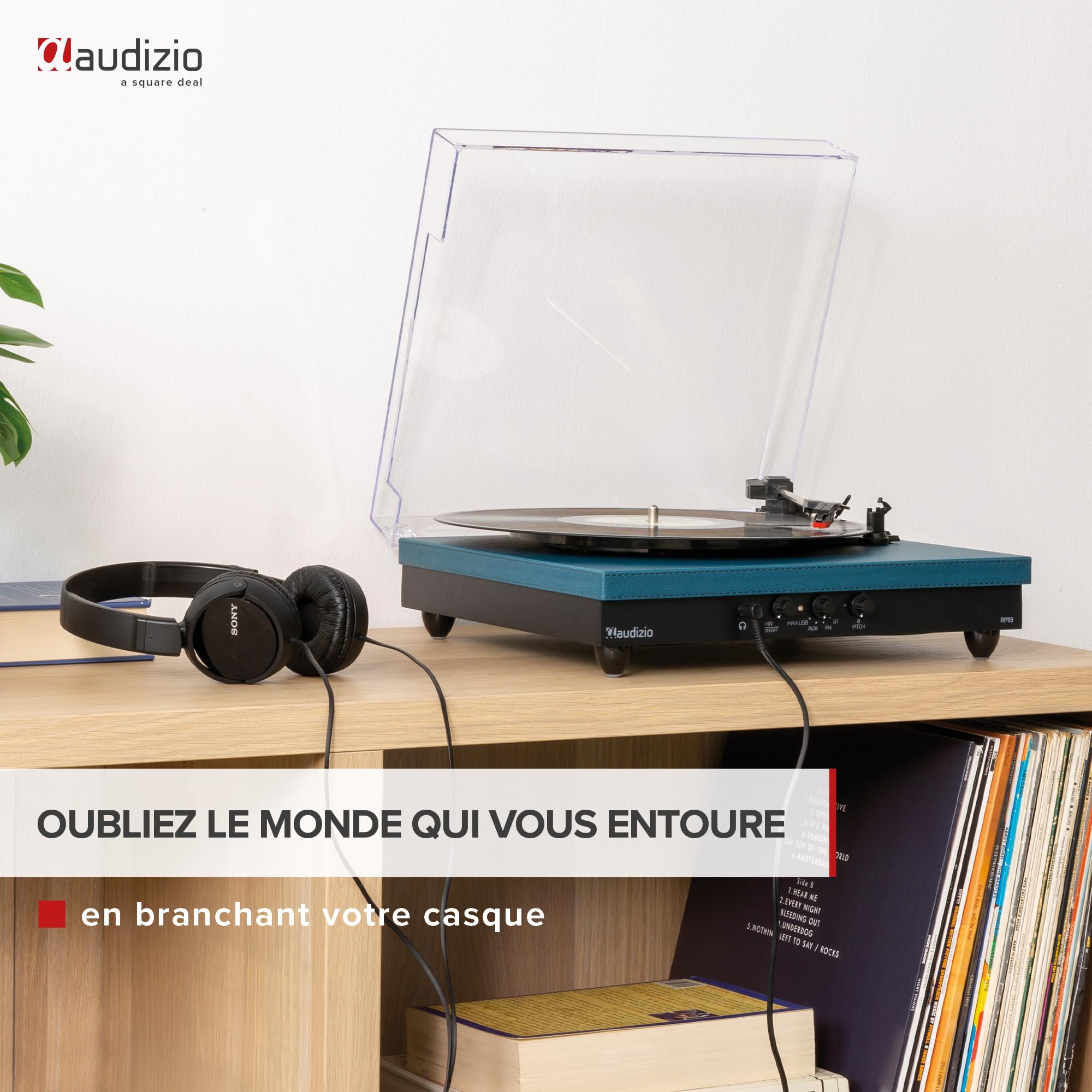 Audizio RP113D Platine Vinyle Bluetooth avec Haut-Parleurs Intégrés - Cuir Bleu Foncé, 33, 45 et 78 Tours, Émetteur Bluetooth, Une Platine Idéale pour Décorer et Écouter Vos Vinyles