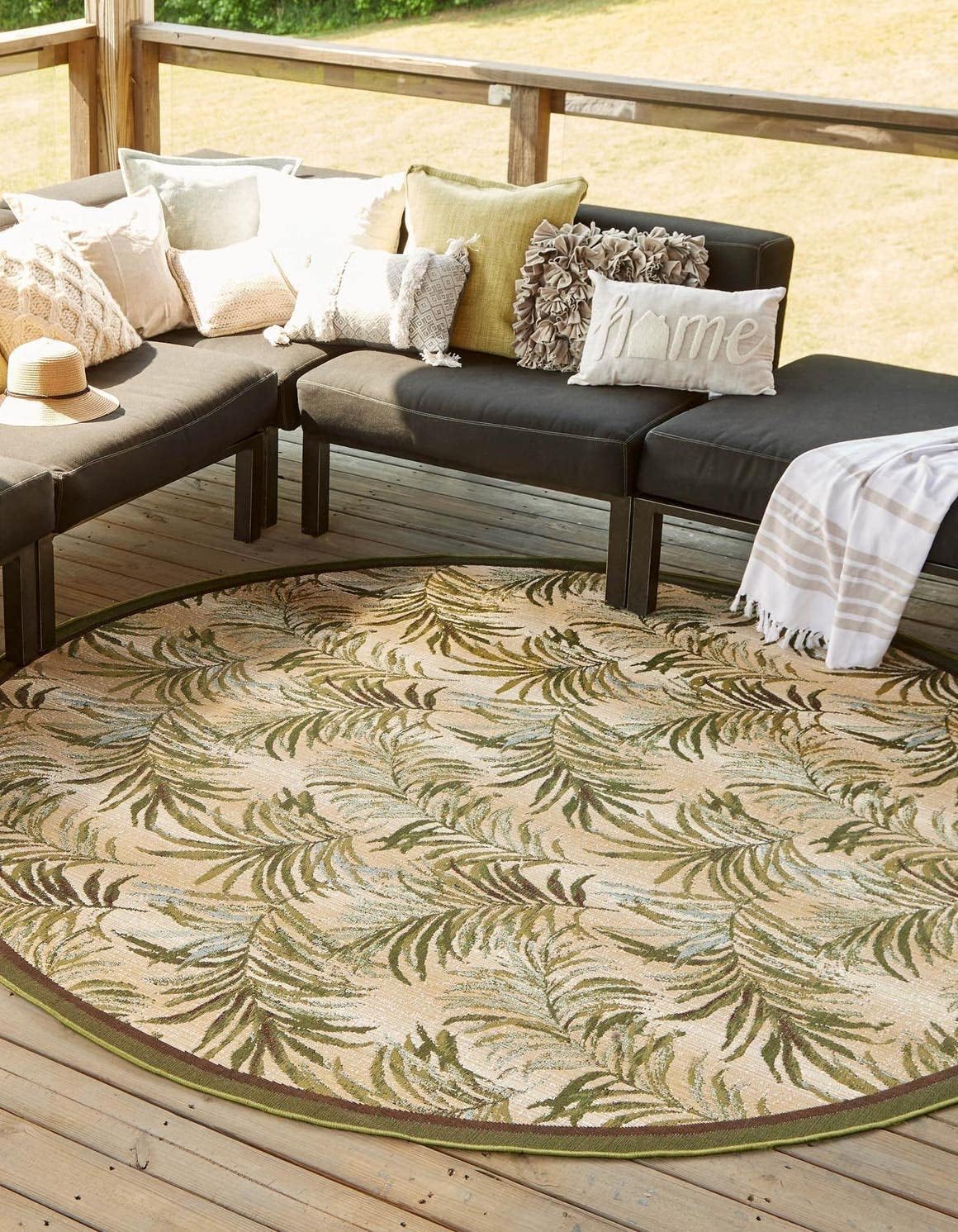 Unique Loom Outdoor Botanical Collection Area Rug - Keukenhof (2' 7" x 5' 3" Runner, Green/ Beige)