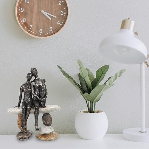 Miniatura 5 de Escultura romántica de pareja Escultura abstracta de pareja en banco de piedra, estatua moderna de decoración del hogar, única para pareja