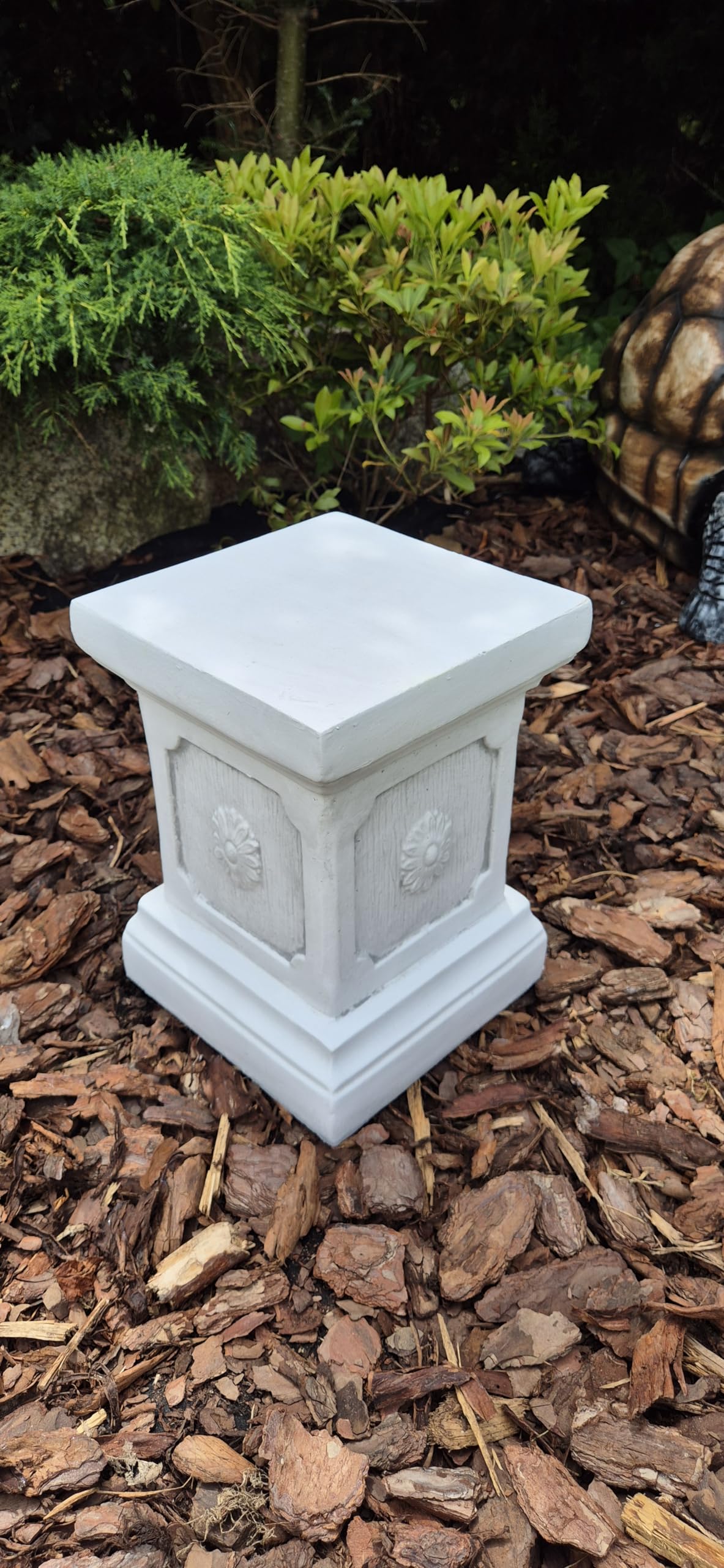 FABRIQ Colonne, socle et piédestal en pierre moulée, gris, figurine en pierre, colonne de fleurs, résistante aux intempéries, solide, H : 25 cm, L : 20 cm, l : 20 cm, 17 kg