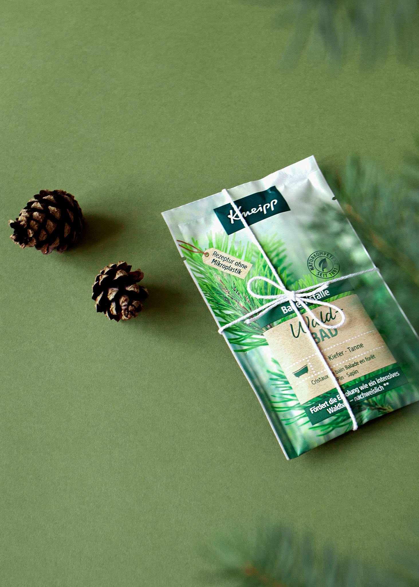 Kneipp Cristaux de bain bain forestier aux huiles essentielles naturelles de pin et de sapin - 1 x 60 g