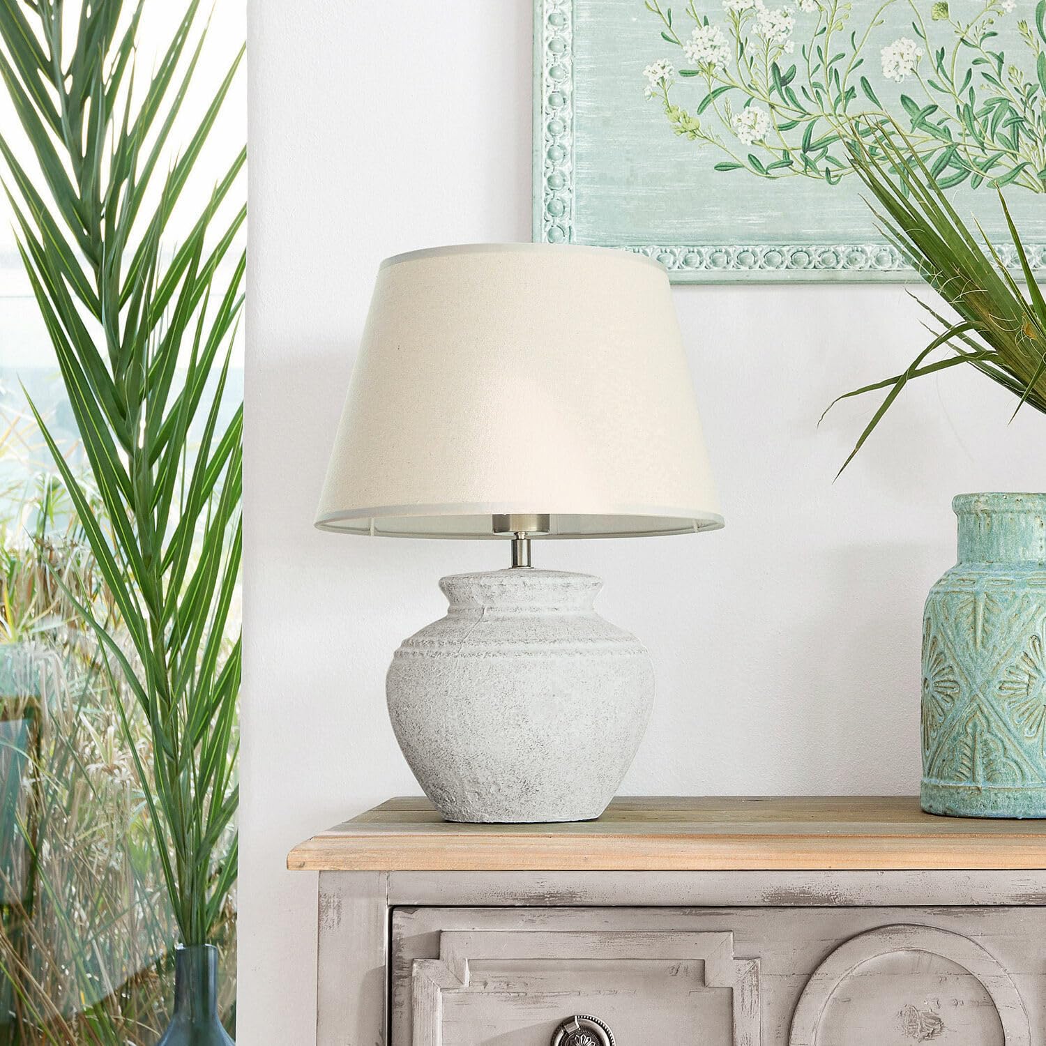 Loberon Tischlampe Cleveland - antikweiÃŸ | Kunstvoll Gearbeiteter Fuß - im Antik-Look - Zeitloses Design - Tischleuchte - Wohn-Accessoire - Keramik - Leinen