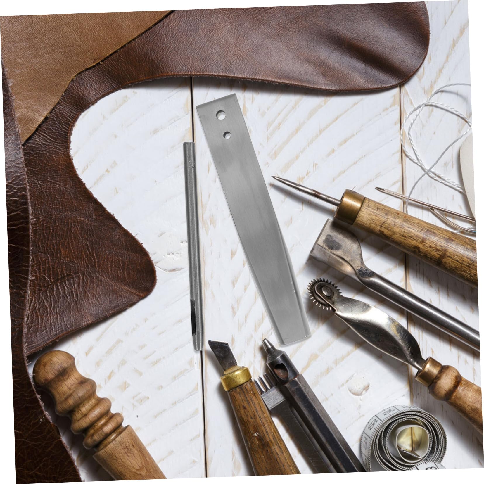GLEAVI Kit de Remaches de Cobre Remaches para Bolsos y Ropa Herramientas de Fijación Incluidas para Trabajos de Cuero y Manualidades DIY