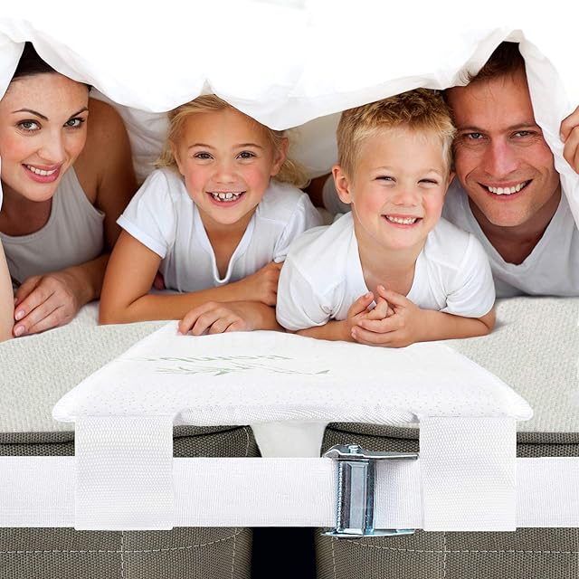 EPHEDORA Extra Wide Bed Bridge Connector | Twin to King Converter Kit with Strap | Adjustable Mattress Connector for Bed | 25D Memory Foam | 10" Design | Non-Slip | Storage Bag Included