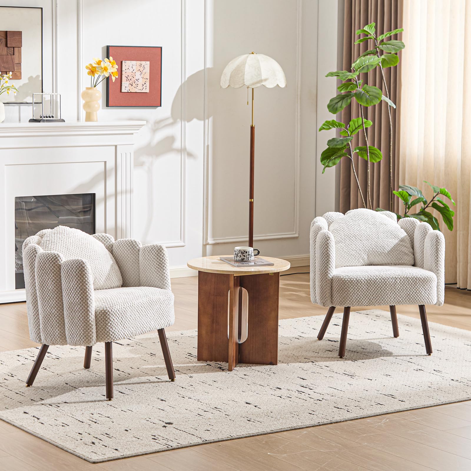 Fauteuil de Salon avec Coussin, Fauteuil Coiffeuse avec Dossier Pétale, Chaise Coquillage avec Pied Bois Chaise Coiffeuse Coussin Confortable pour Salon Bureau Chambre (Beige, Lot de 2)
