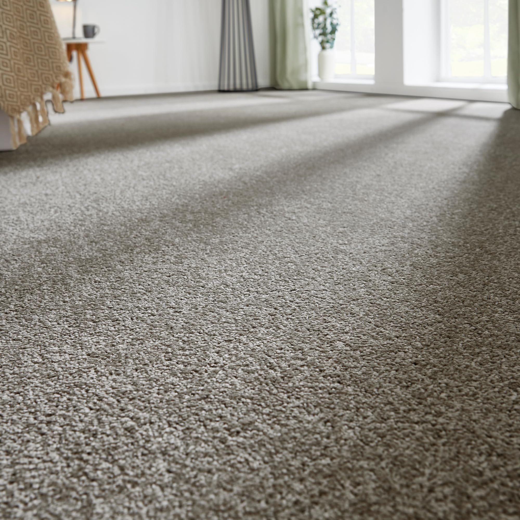 andiamo Teppichboden Izmir einfach zu verlegen - Auslegware Teppichboden - Meterware Bodenbelag - extrem weich mit hoher Trittschalldämmung - weicher feiner Frisé Teppichboden 400 x 500 cm Braun-Grau