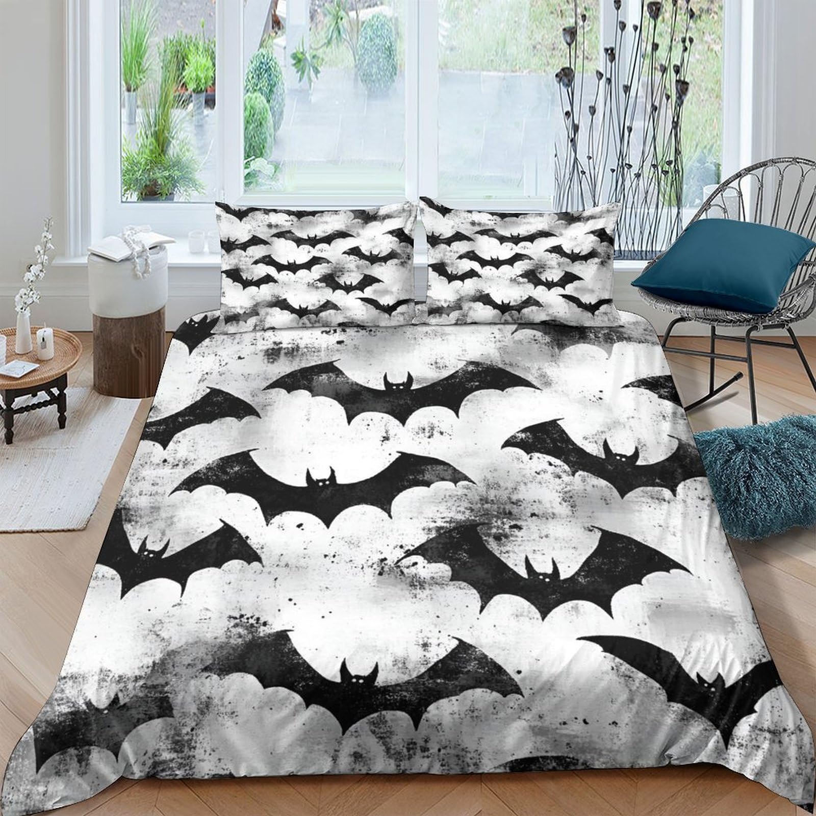 GPLZQXKJNH 3D Printed Black Bat Duvet Cover Microfiber Soft Breathable Halloween Cloud Bedding Set with 2 Pillowcases for Bedroom Single（135x200cm）