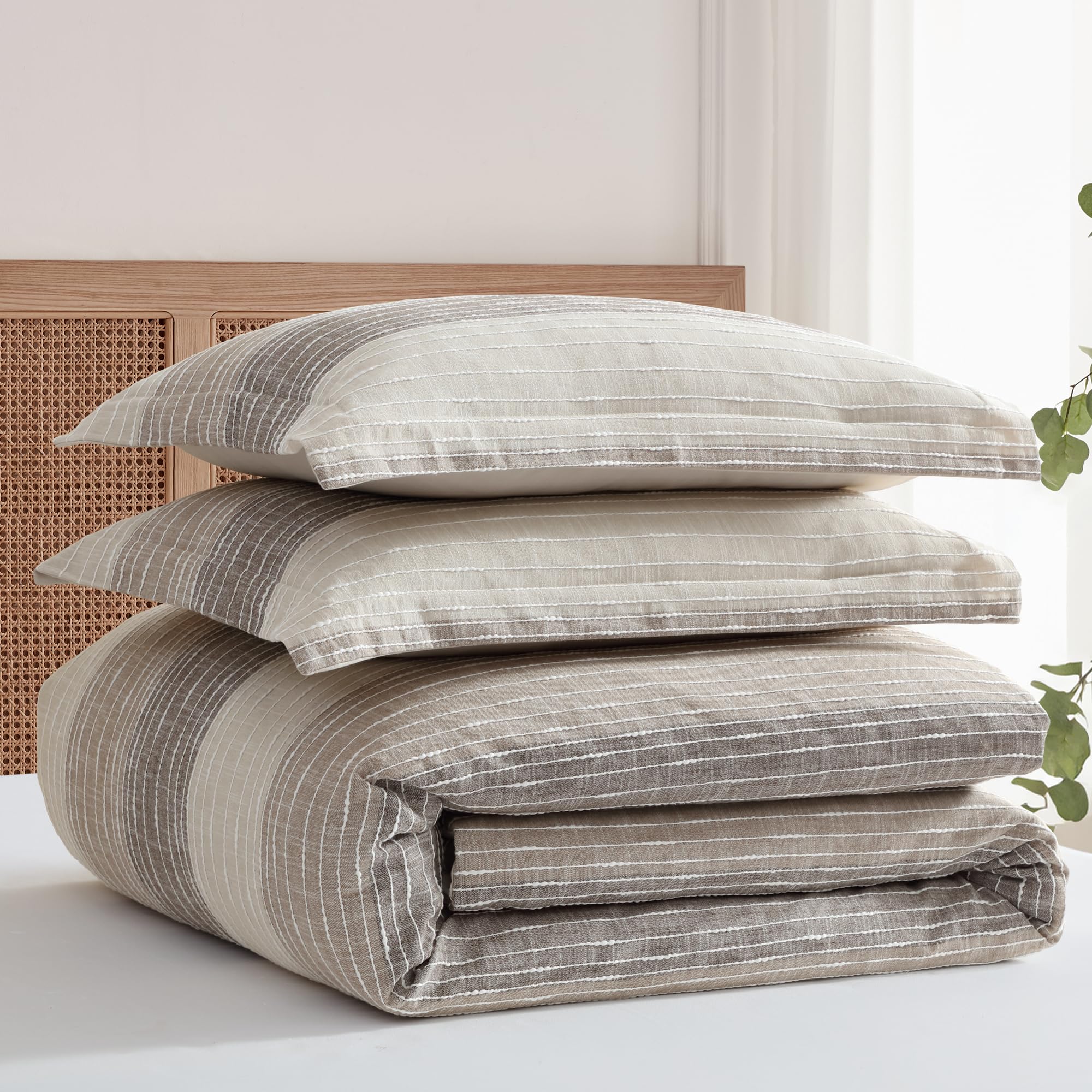 Amazon.com: Levtex Home Sand Stripes Chocolate Queen Duvet Cover
