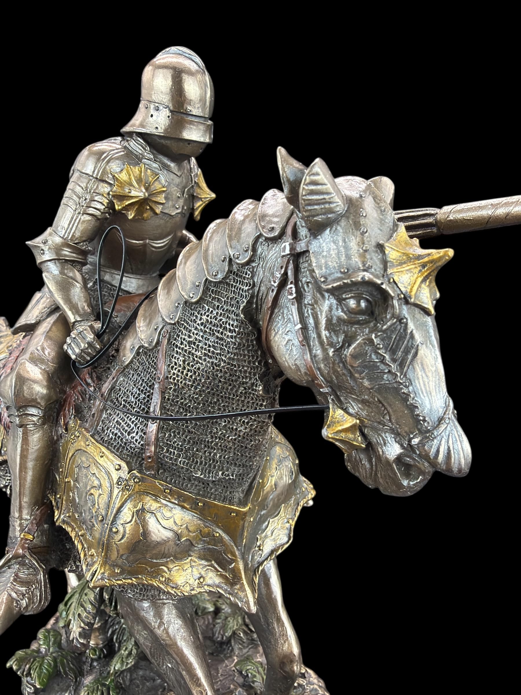 57 SPECIAL REPLICAS Rzeźba dekoracyjna figurka duży rycerz konny z lancą - figurka jako prezent do salonu, dekoracja figurki, dekoracja