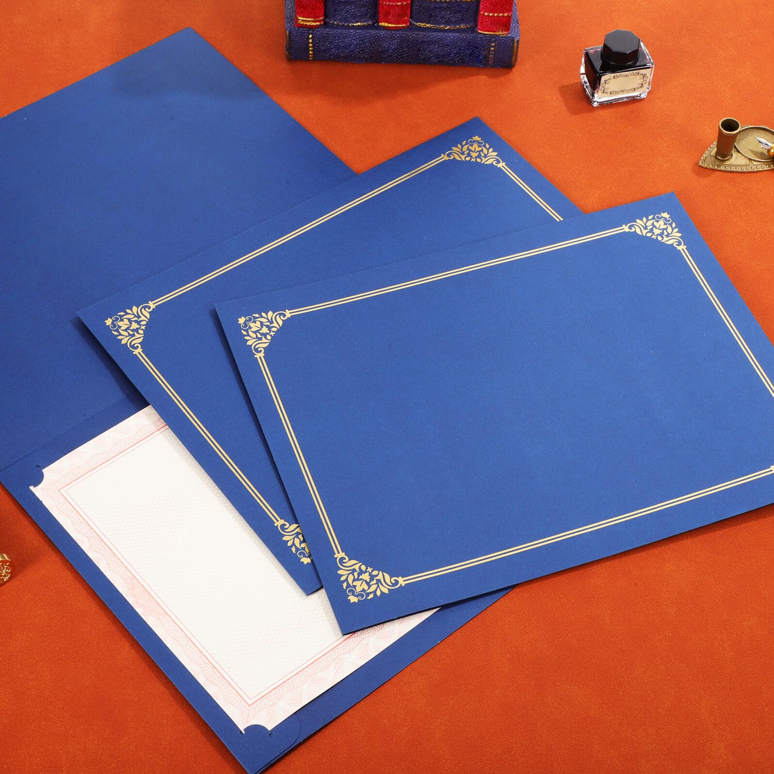 30 Pezzi Copertine per Certificati Bordi in Foglia Oro, Porta Documenti Eleganti in Carta 8.5x11 per Decorazioni Scuola e Presentazioni Professionali