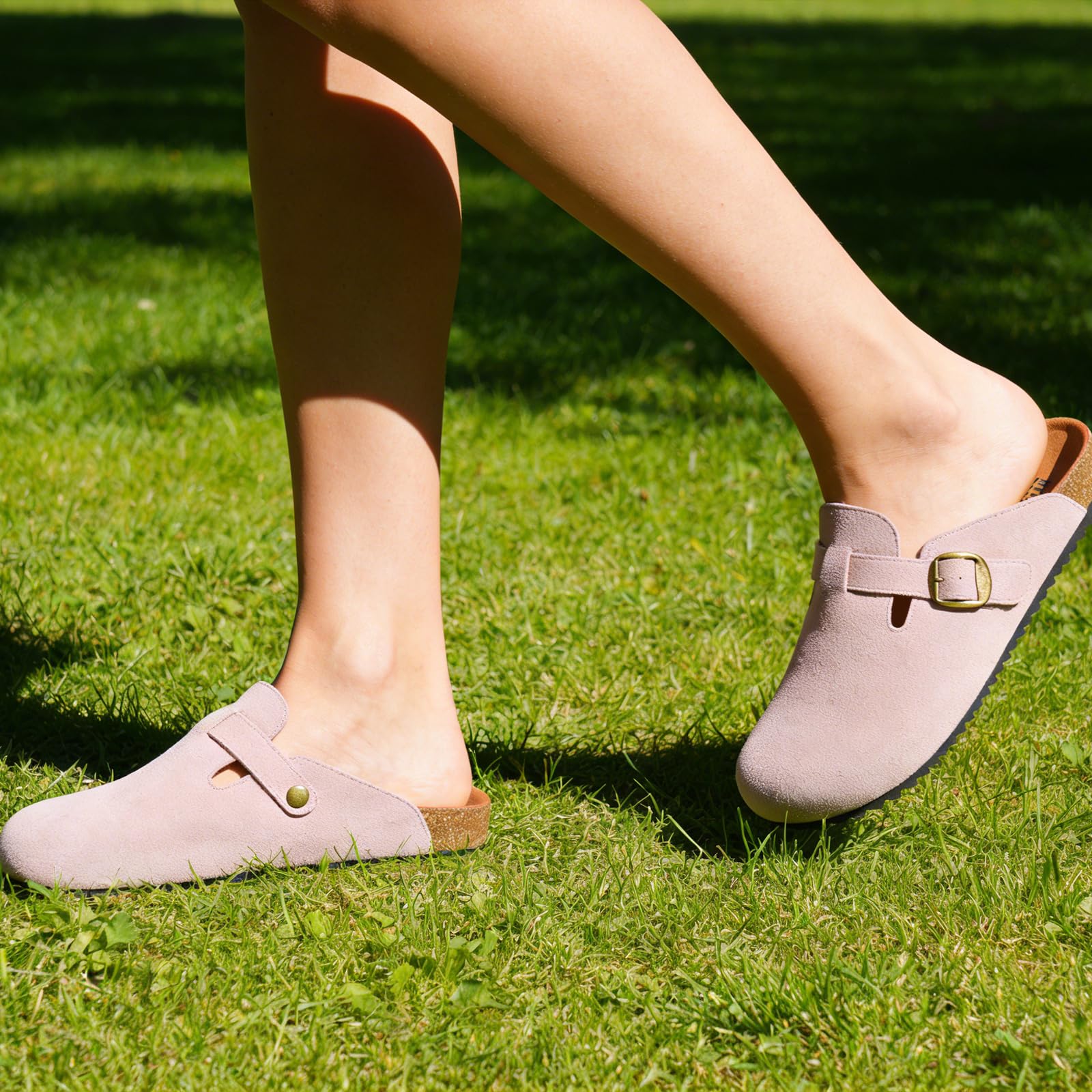 Intini Mules et Sabots Homme Femme Chaussons Pantoufles avec Cuir Fermé Semelles Chaussures de Jardin Confortable d'Intérieur Extérieur 36-48