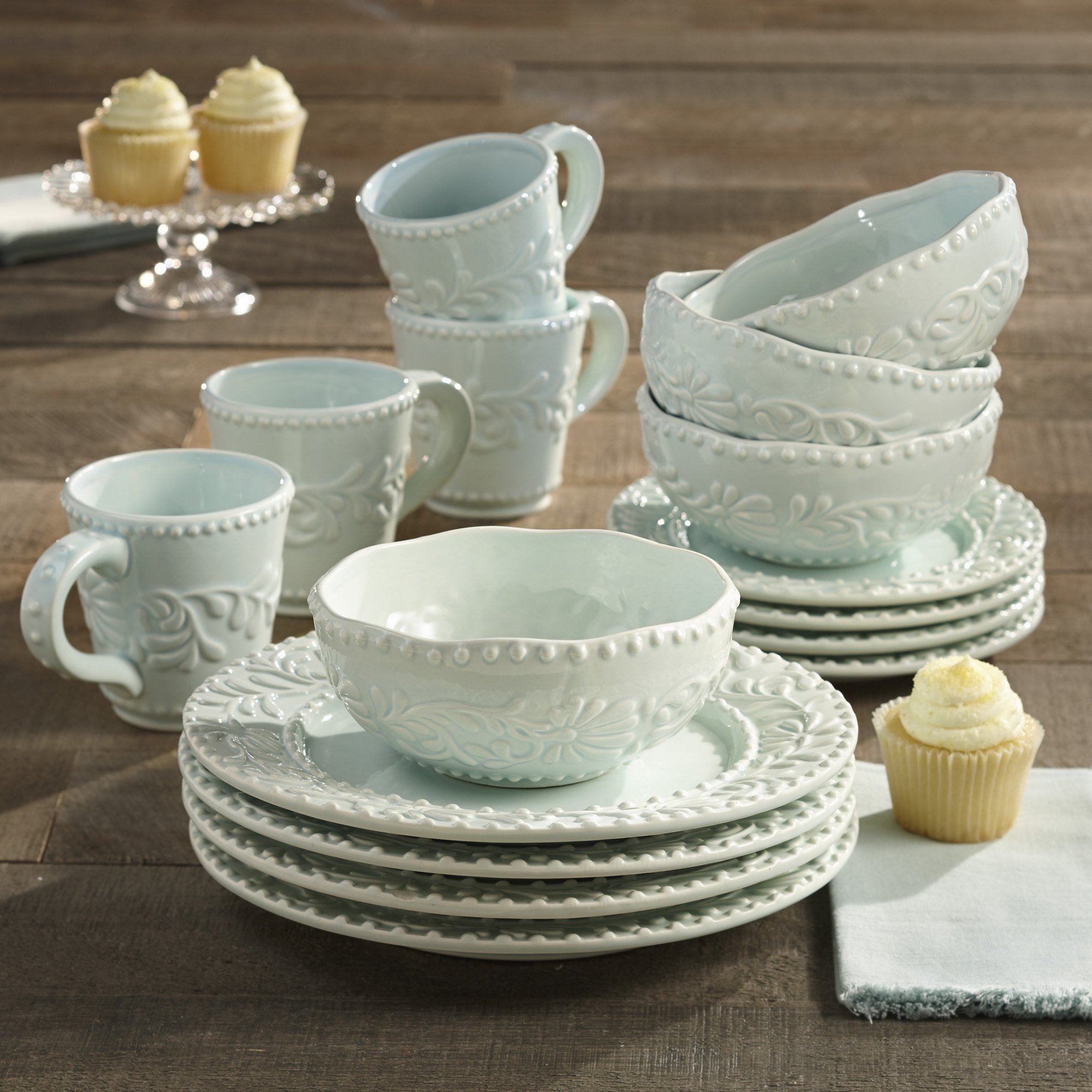Amazon.com | American Atelier 16 Piece Bianca Leaf Dinnerware Set