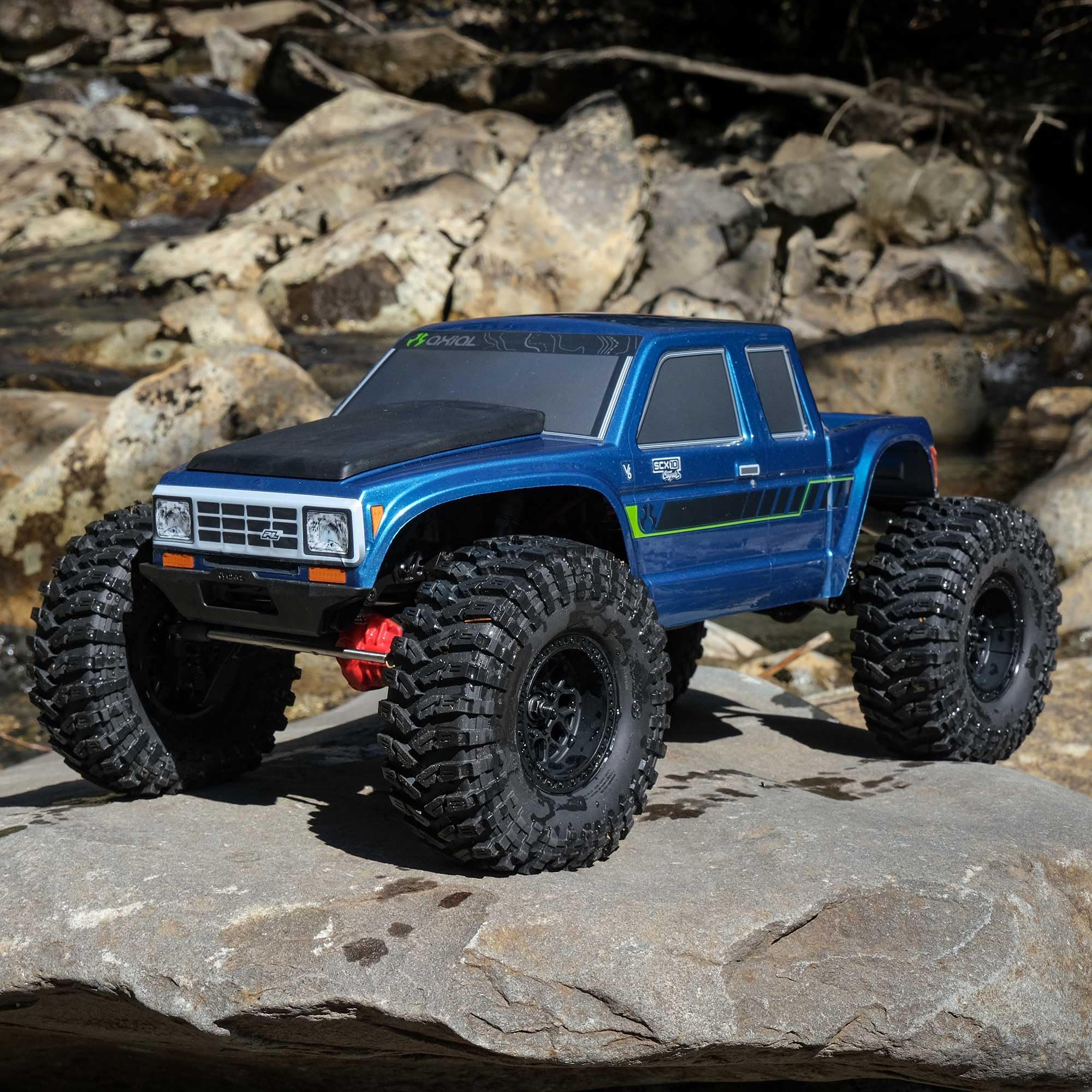 Amazon.co.jp: Axial RCトラック 1/10 SCX10 III コヨーテ 4X4 RTR