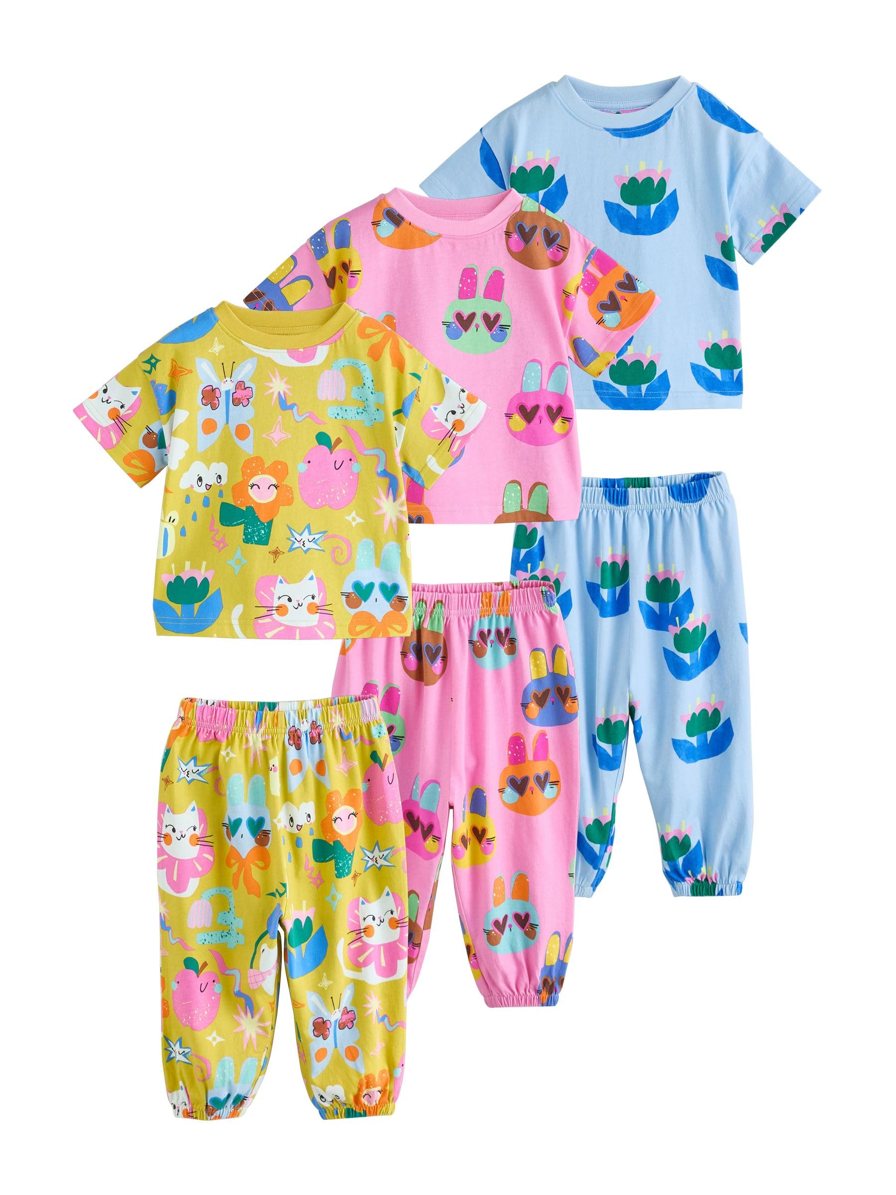 NEXT Mädchen 3er-Pack Schlafanzug mit Hose im Jogginghosen-Stil, Katze/Blumen