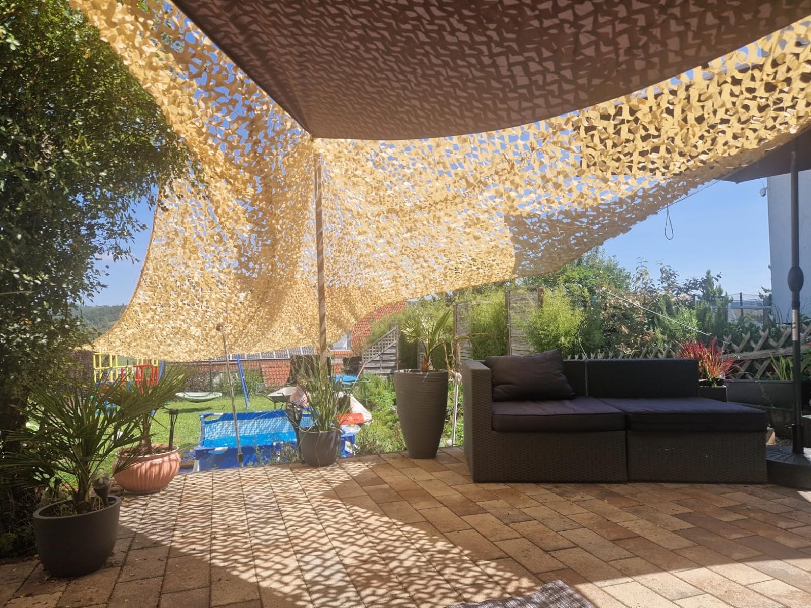 Bâche militaire Ufla 7 x 1 m – Auvent d'extérieur résistant aux UV pour la chasse, la photographie, le jardin e – Disponible en 3 x 4 m, 3 x 6 m, 4 x 6 m, 10 x 10 m
