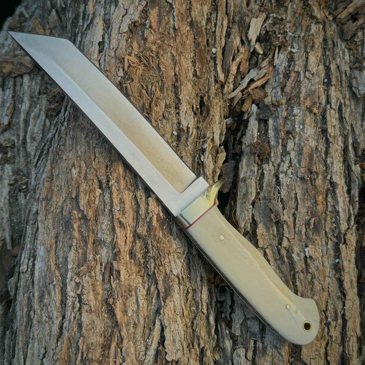 Handmade Hunting Fixed Blade Tanto knife with Leather sheath Outdoor Carbon steel knife for Skinning Camping Adventure For gifted