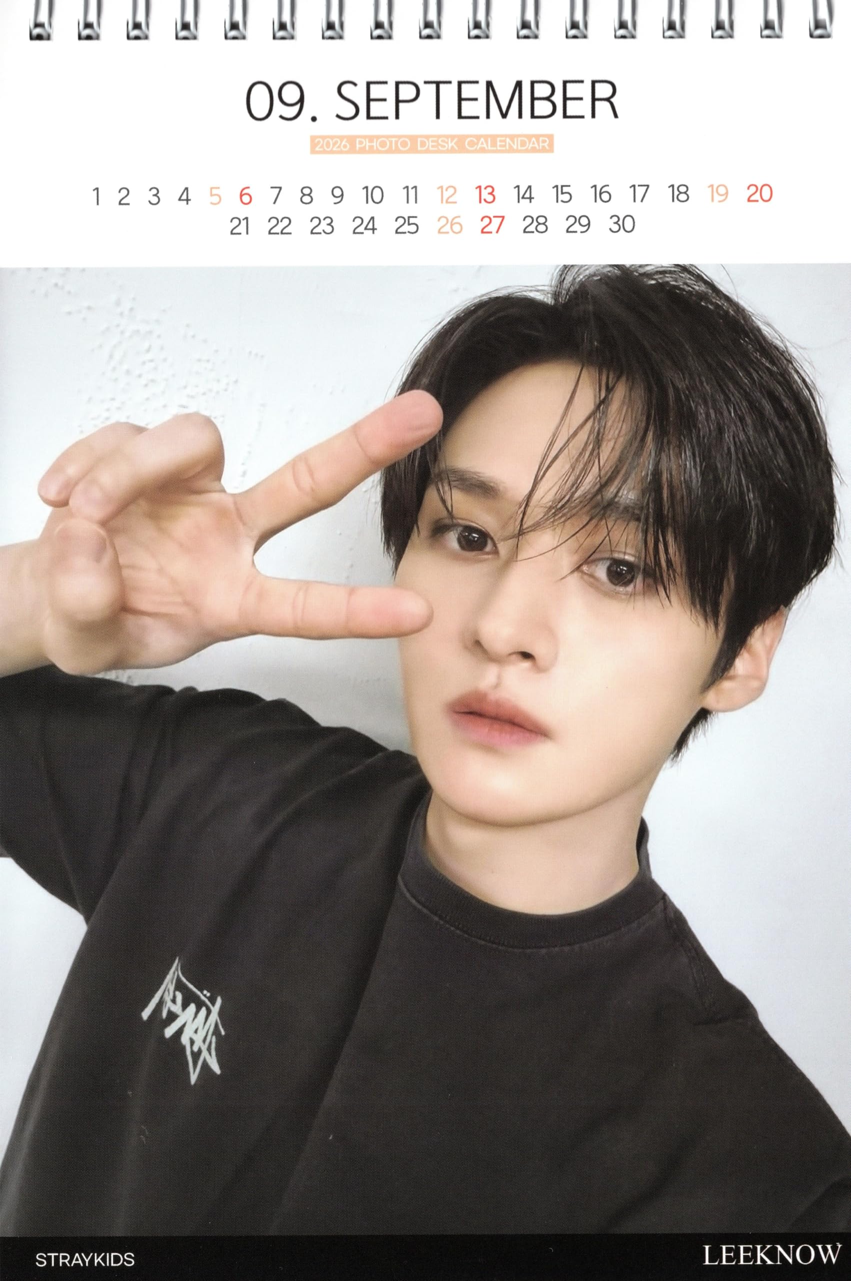 Amazon | Lee Know リノ STRAY KIDS ストレイキッズ スキズ