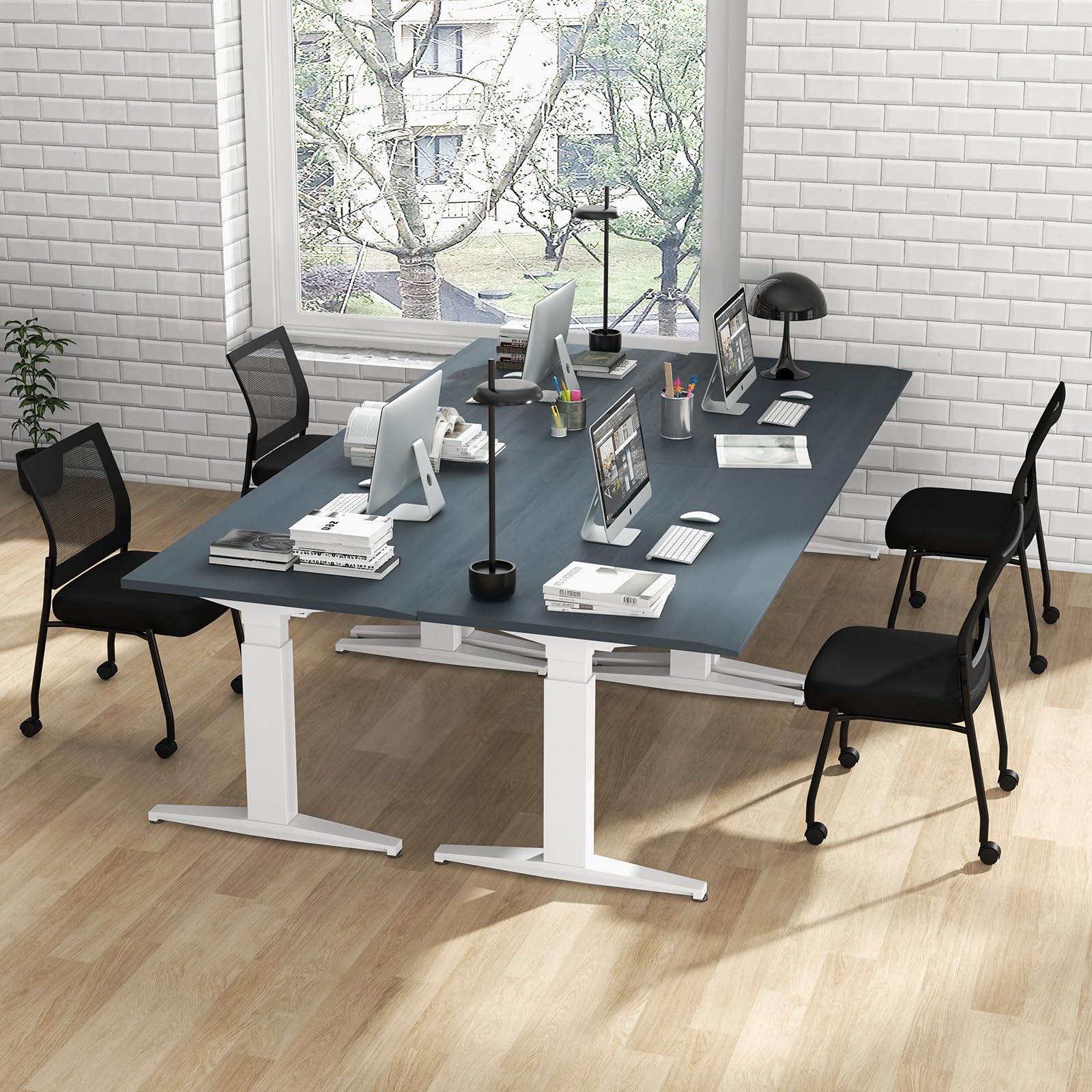 Giantex Set di 2 sedie per conferenze impilabili, sedie per sala riunioni con ruote, schienale in rete, seduta imbottita, sedili per visitatori imbottiti per ufficio, sala d'attesa, colore: nero