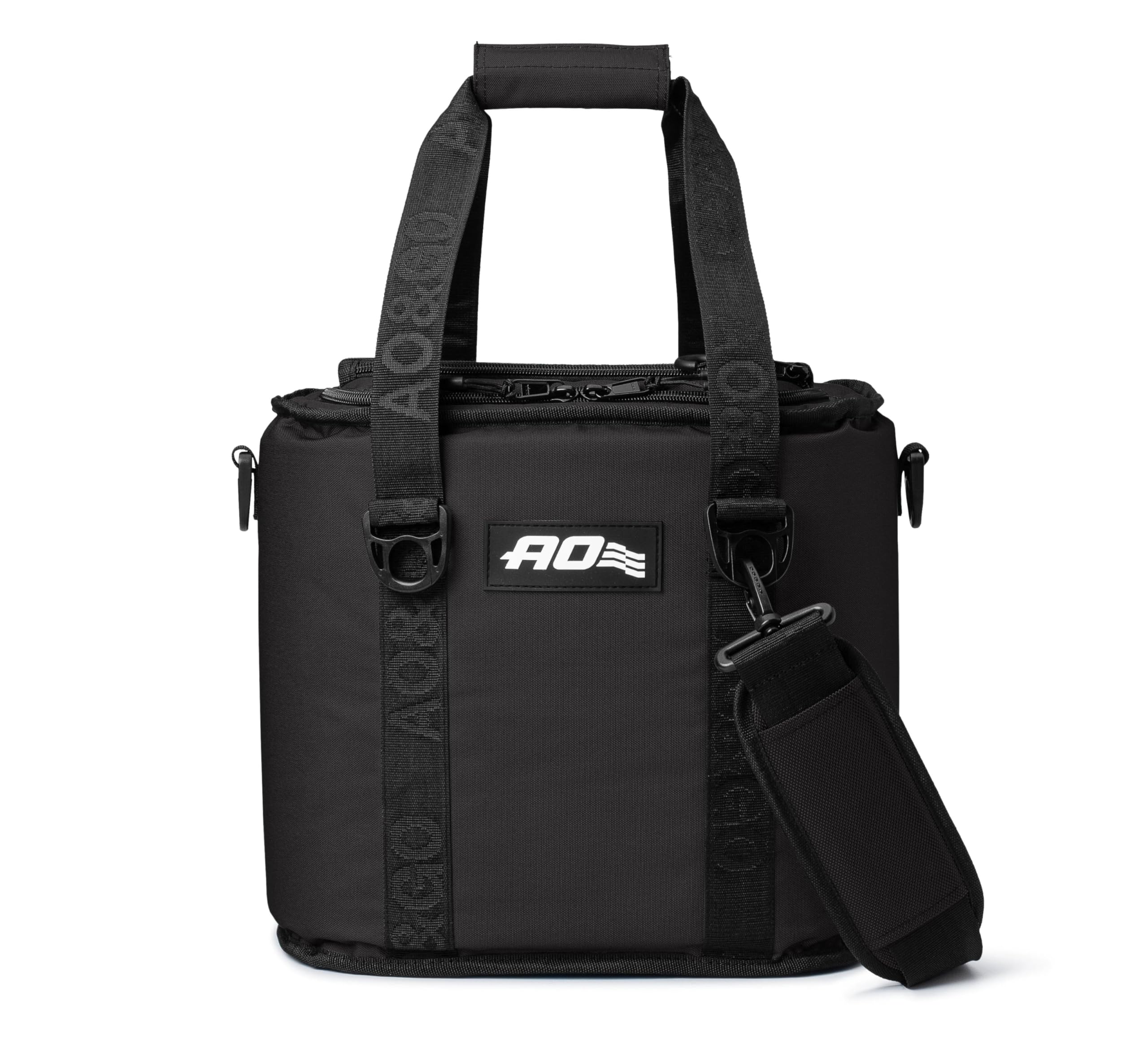 Amazon | AO Coolers (エーオークーラーズ) 18パック トランク ソフト