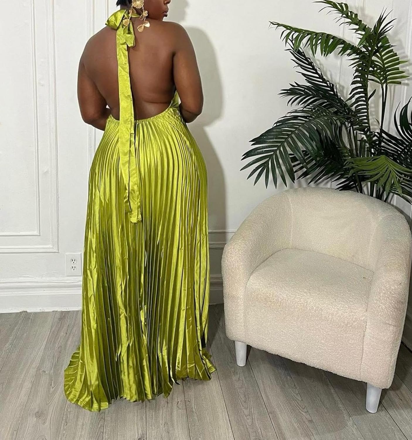 LAJIOJIO Maxi Dresses for Women Flowy Swing Pleated Sleeveless Spaghetti Strap Halter Neck Long Maxi Dress